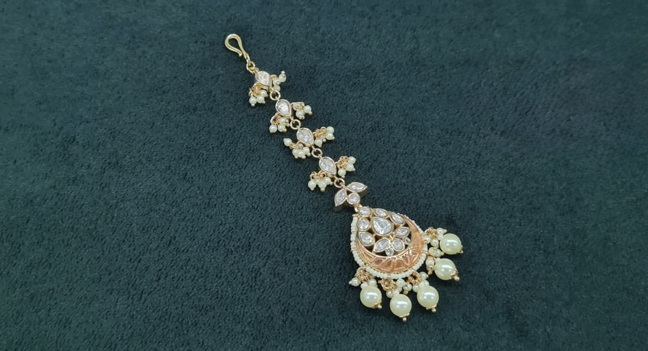 Kundan Tika 05819 - 4