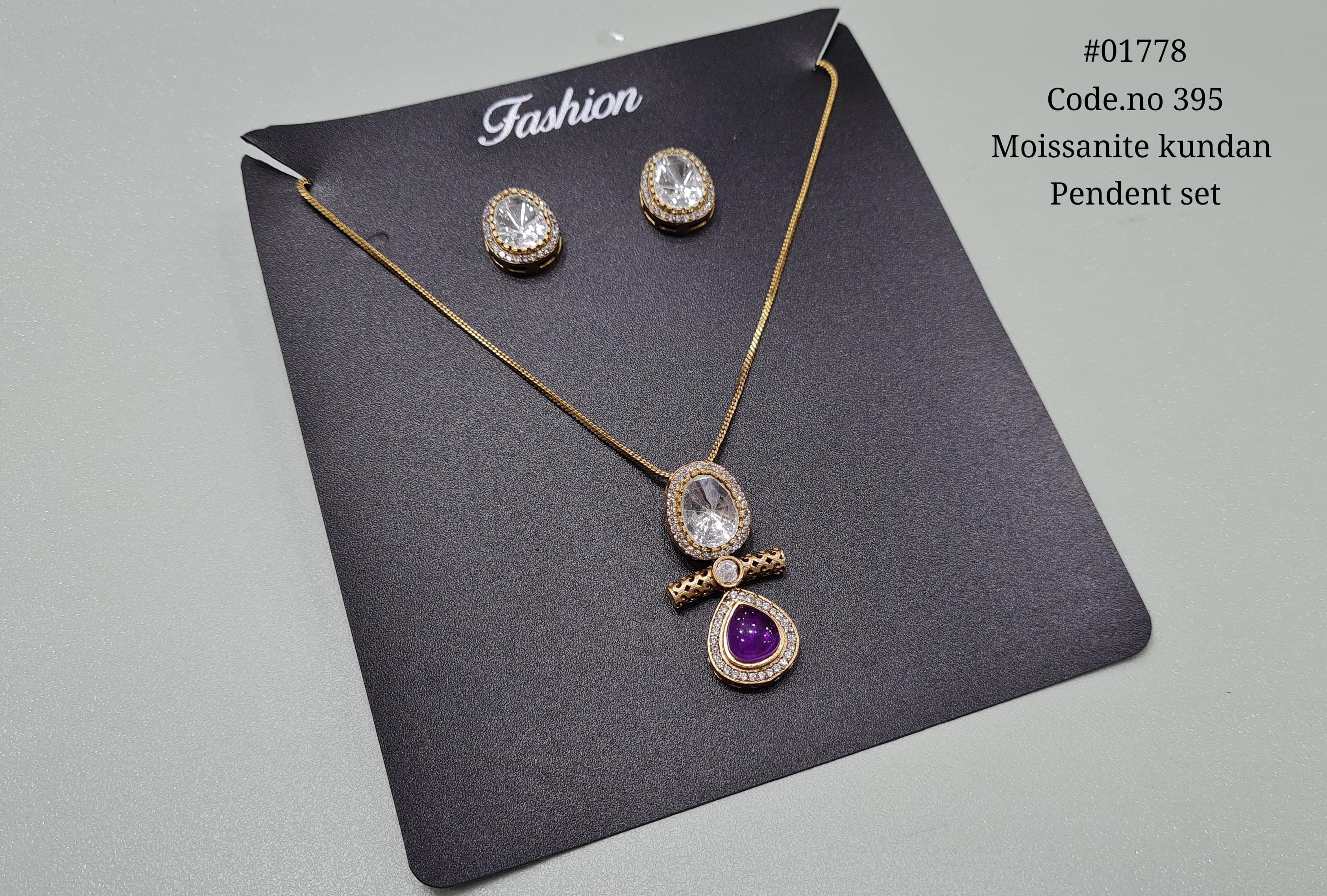 kundan pendant set  01778 - 8