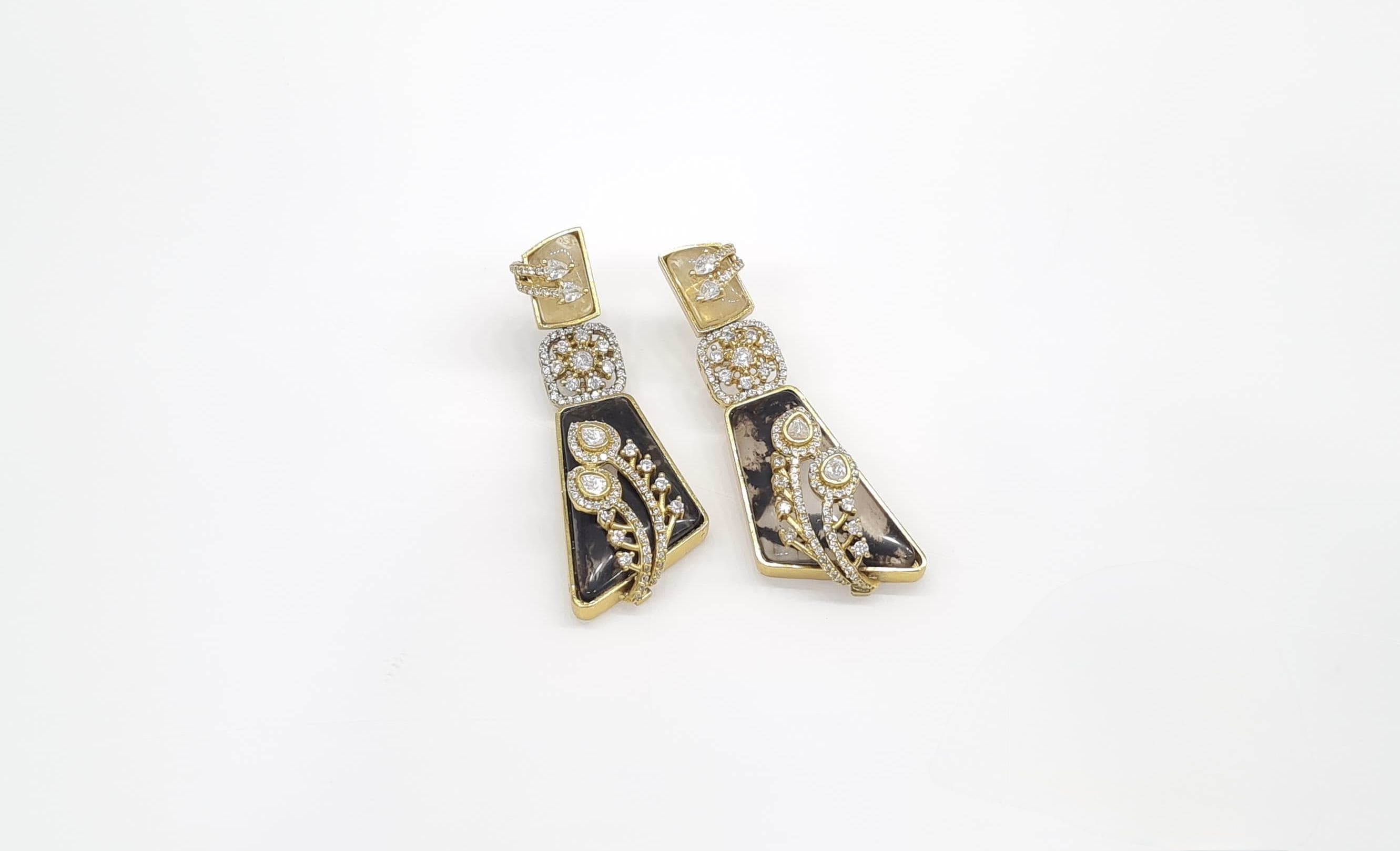 Gems Earring 11404 - 5
