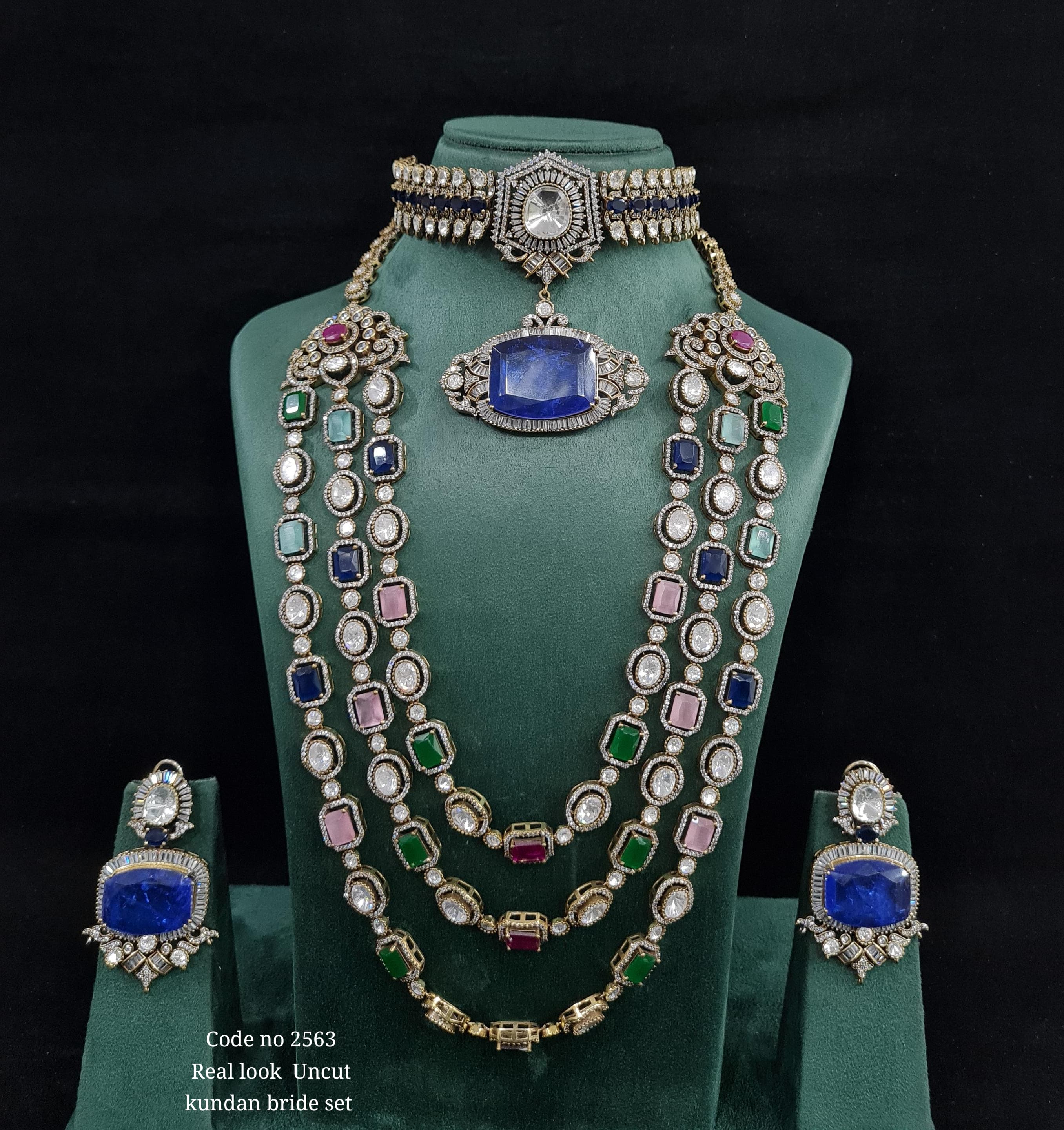 Victorian Bridal Set 01618 - 9