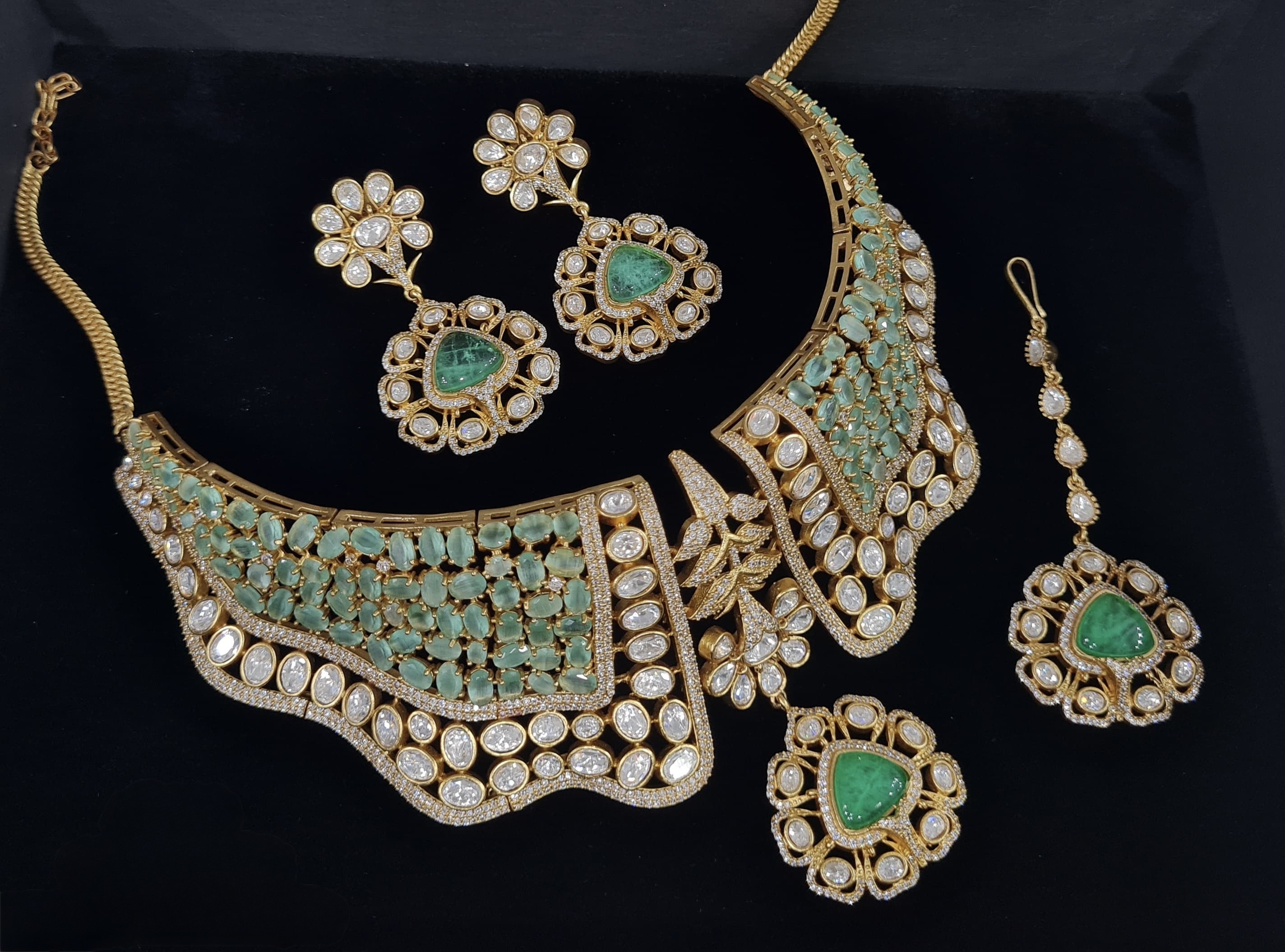 Kundan Necklace 05570 - 8