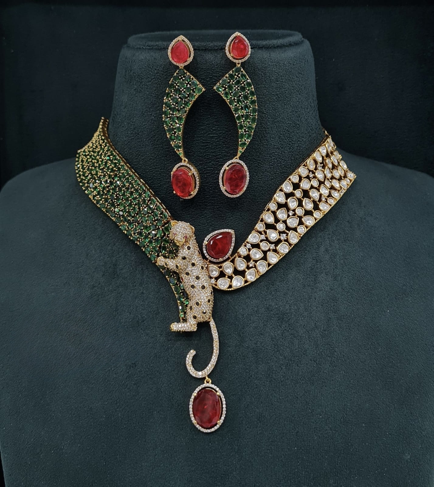 Kundan Necklace 08218 - 7