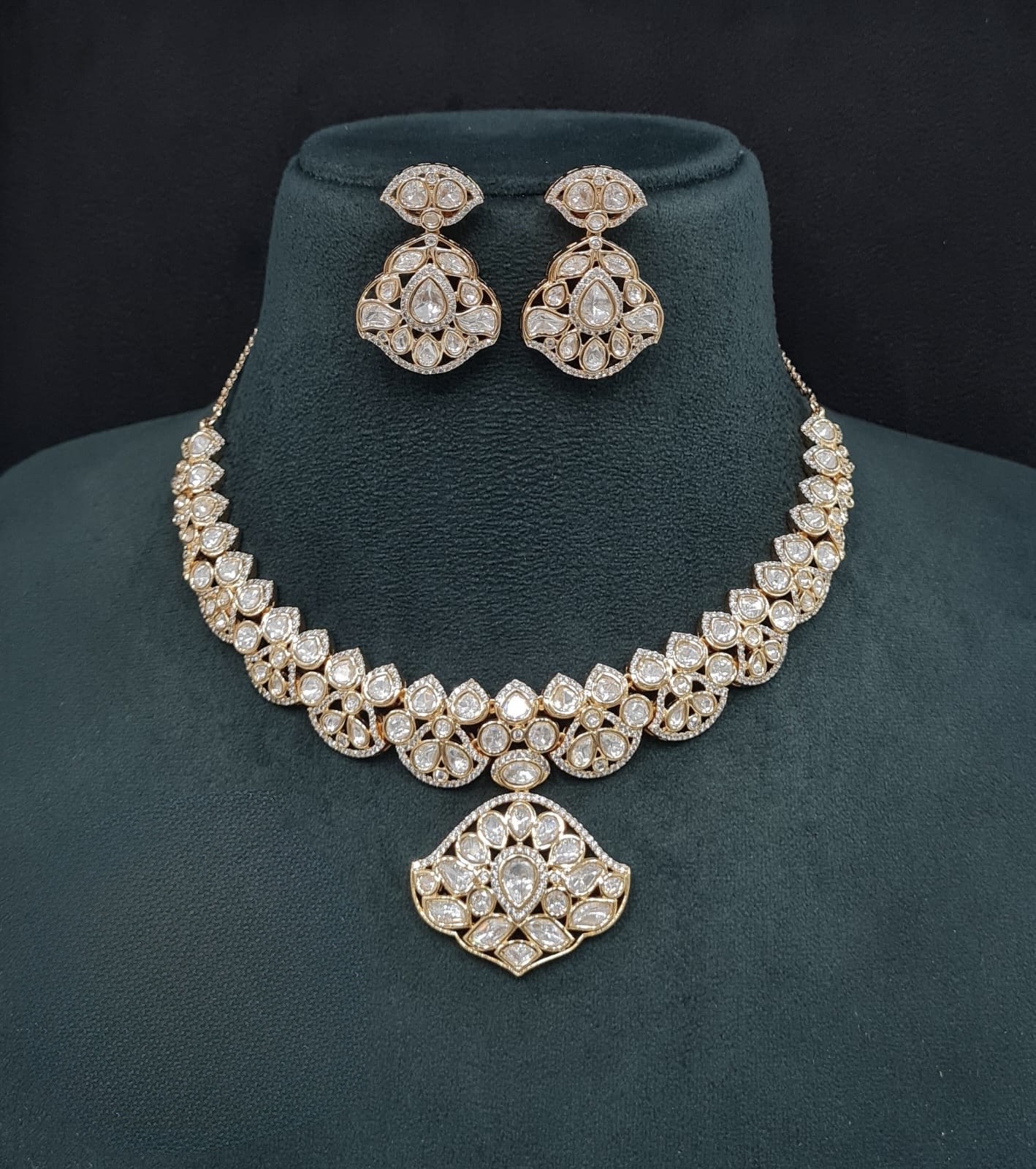 Kundan Necklace 08861 - 4
