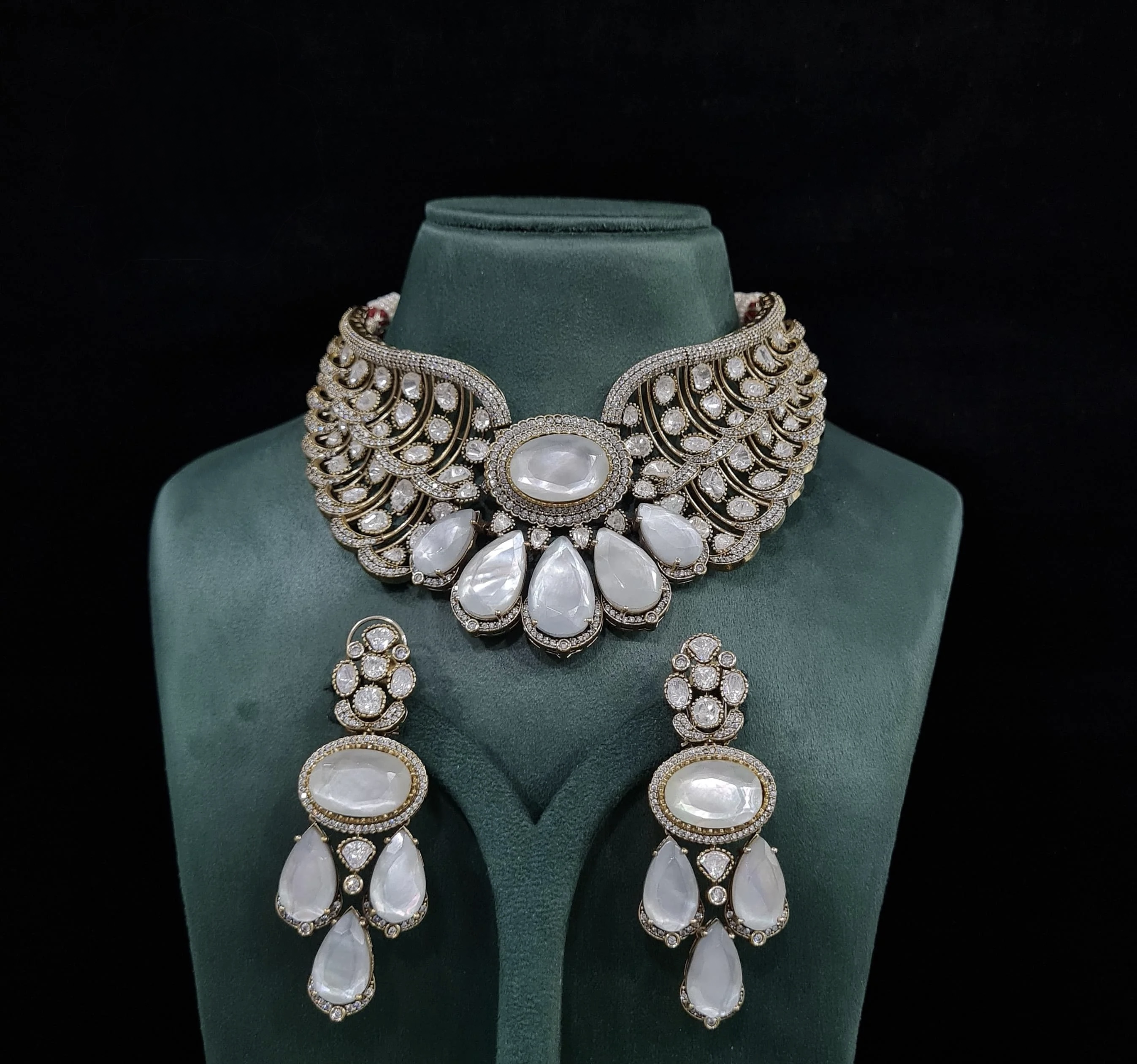 Kundan Necklace  01714 - 12