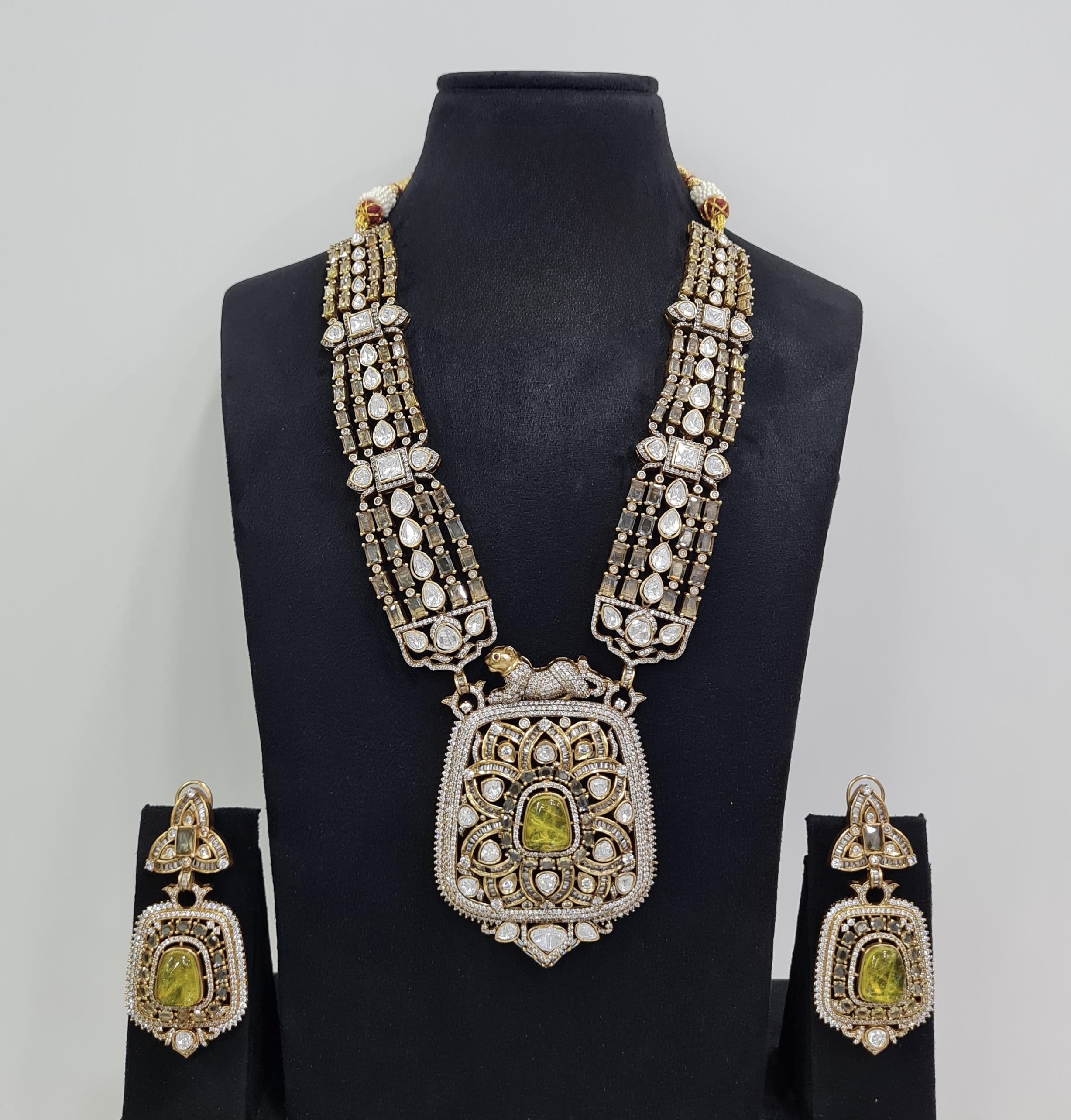Rajwada Kundan Necklace 08966 - 5