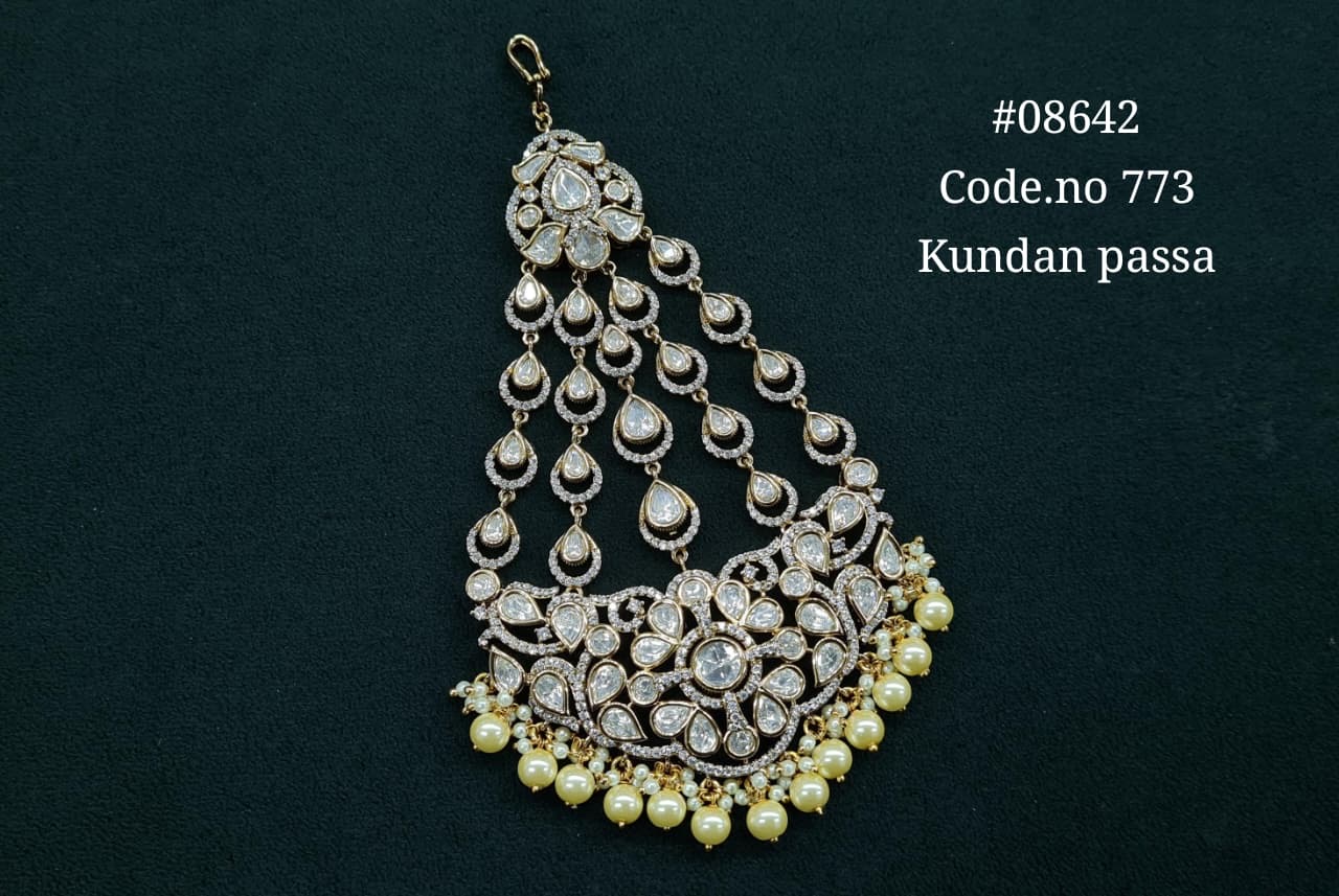 Kundan Passa 08642 - 3