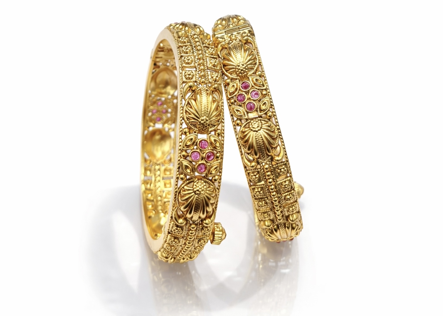 Rajwadi Bangles 04692