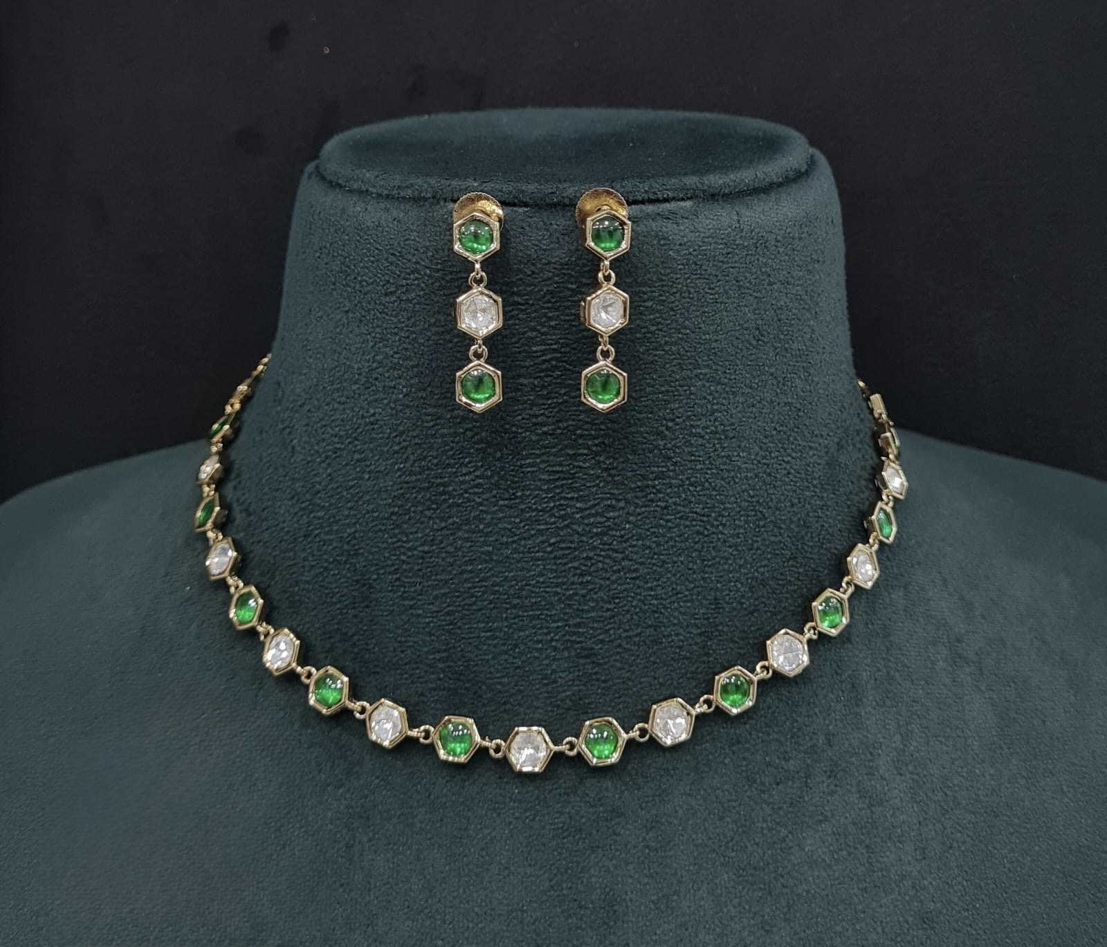 Kundan Necklace 08951 - 6