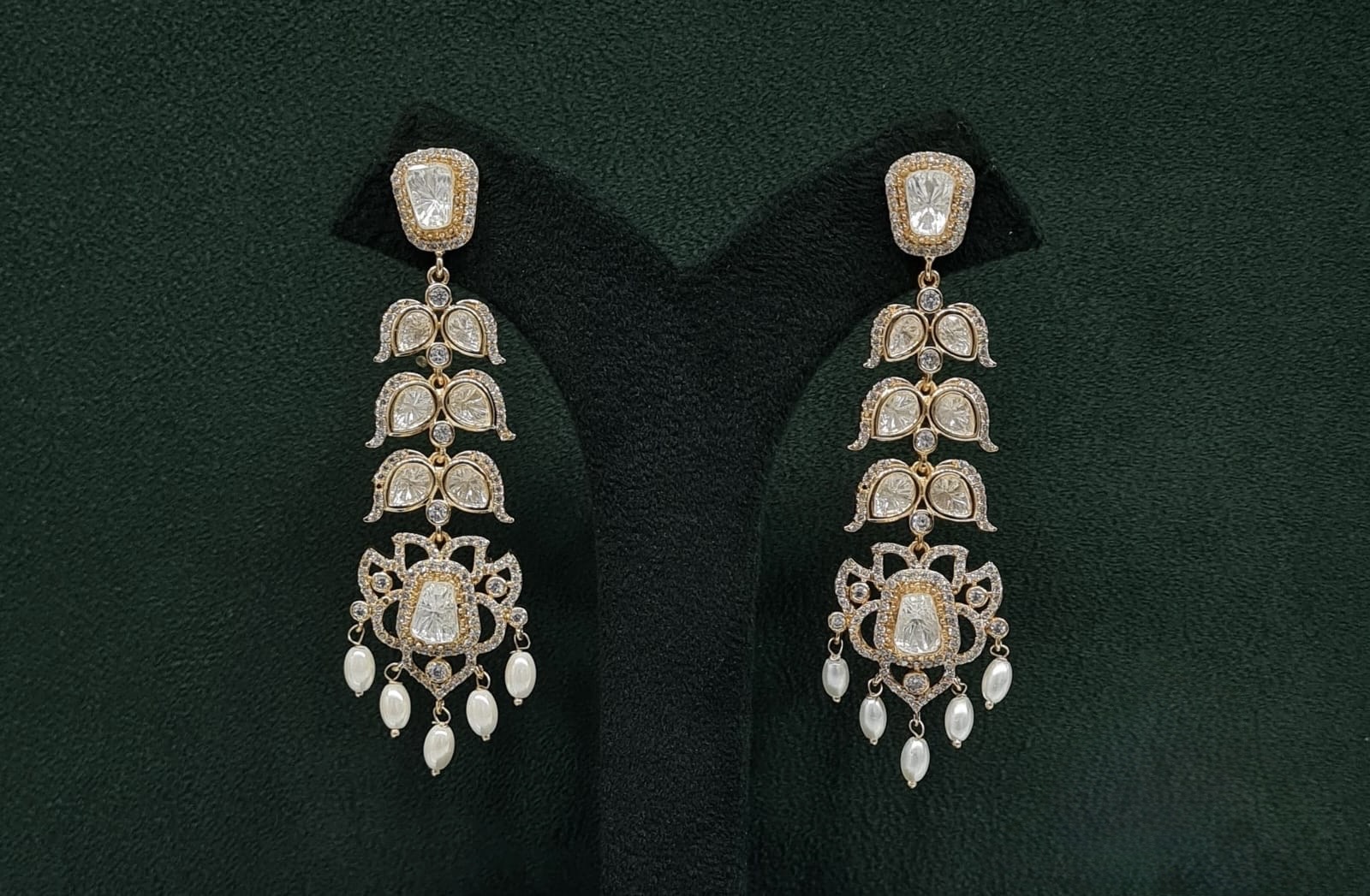 Kundan Earrings 09675 - 3