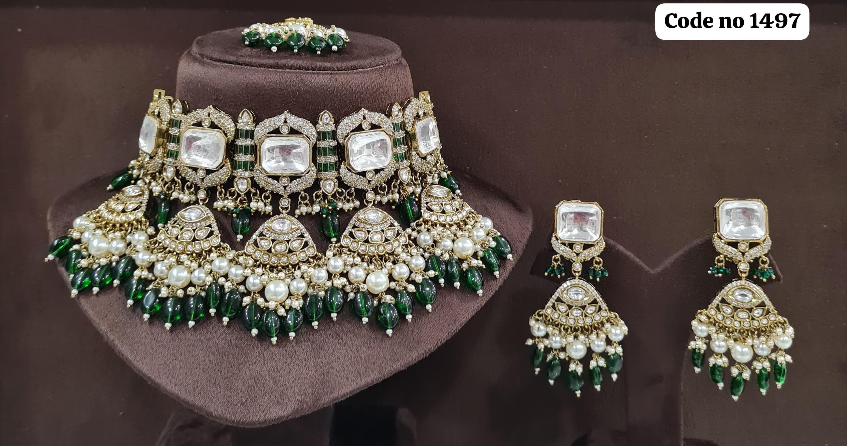 Kundan choker 01719 - 5