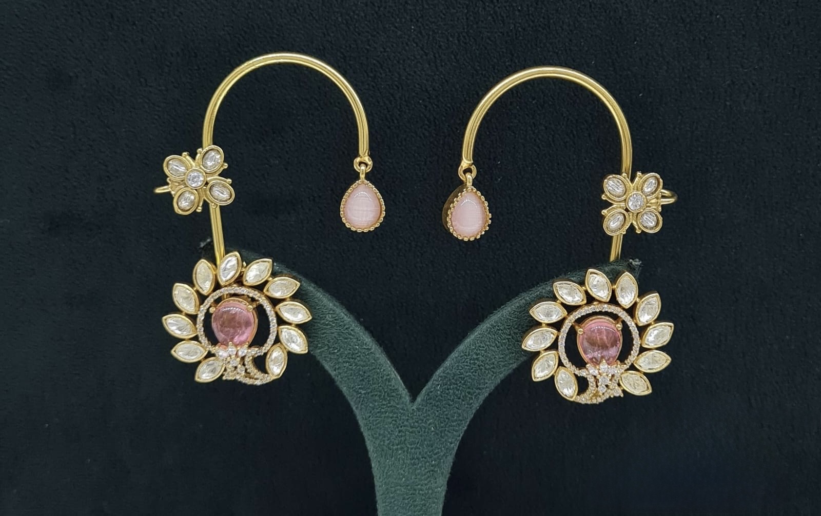 Kundan Earcuff 07567 - 6