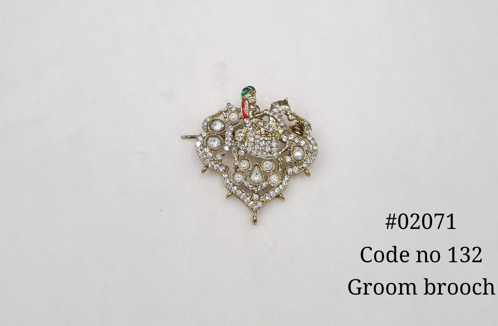 Kundan Brooch 02071 - 4