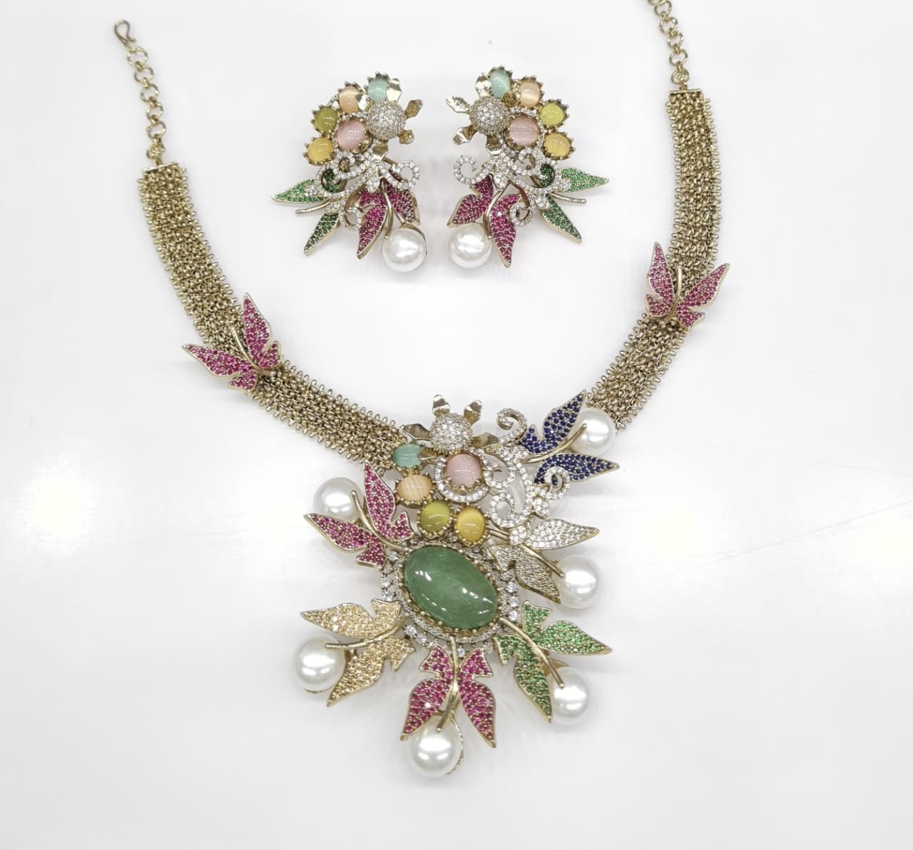 Sabyasachi Necklace 08660 - 3