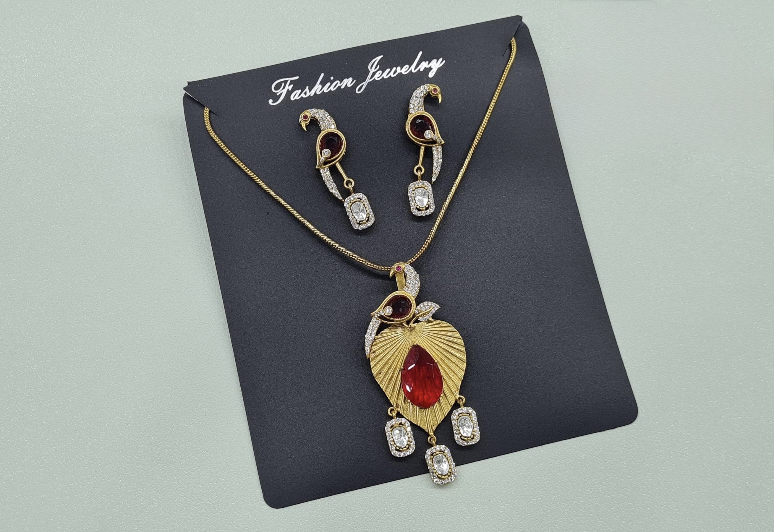 Kundan Pendant 11239 - 7