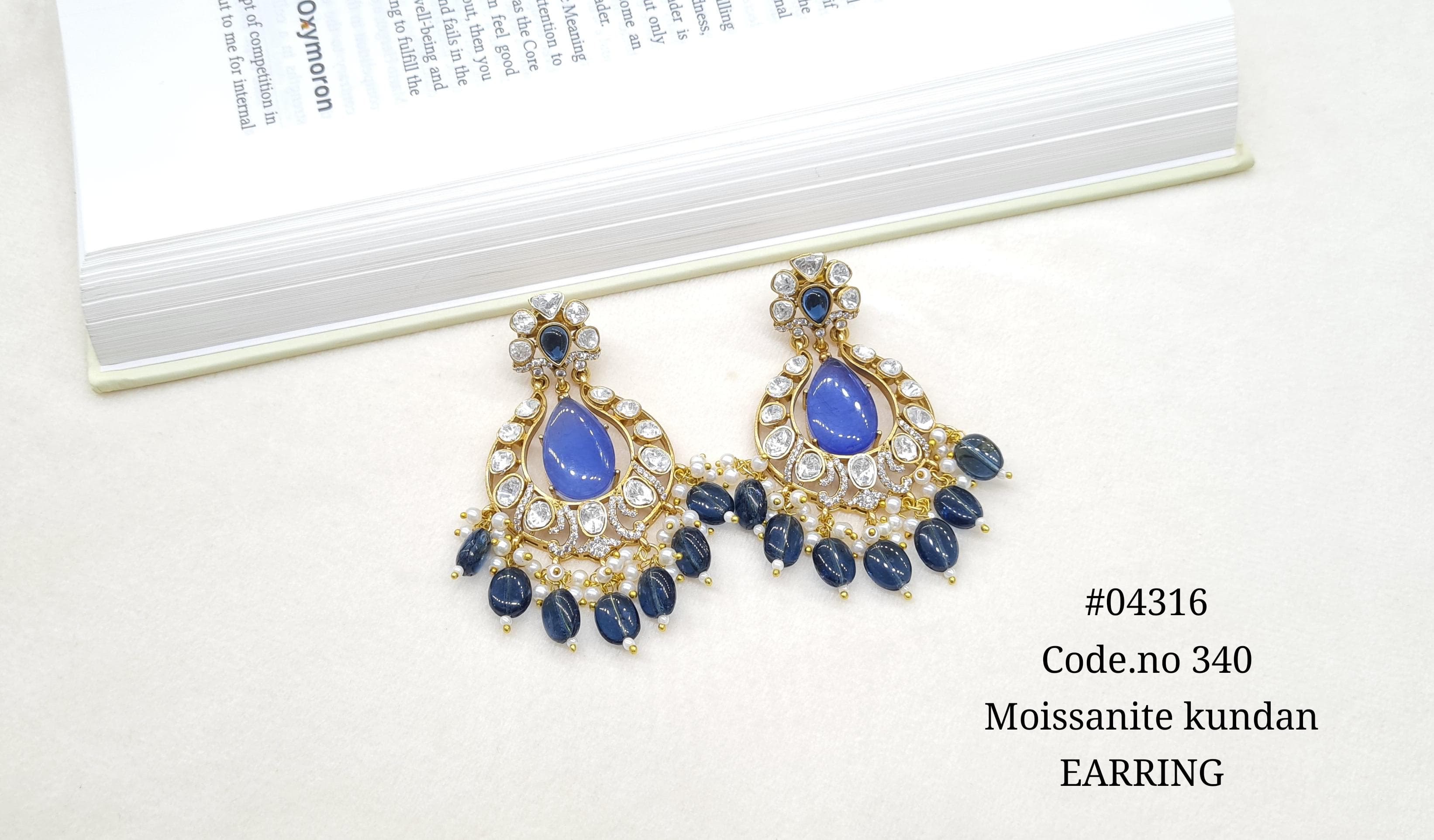 Kundan Earring 04316 - 4