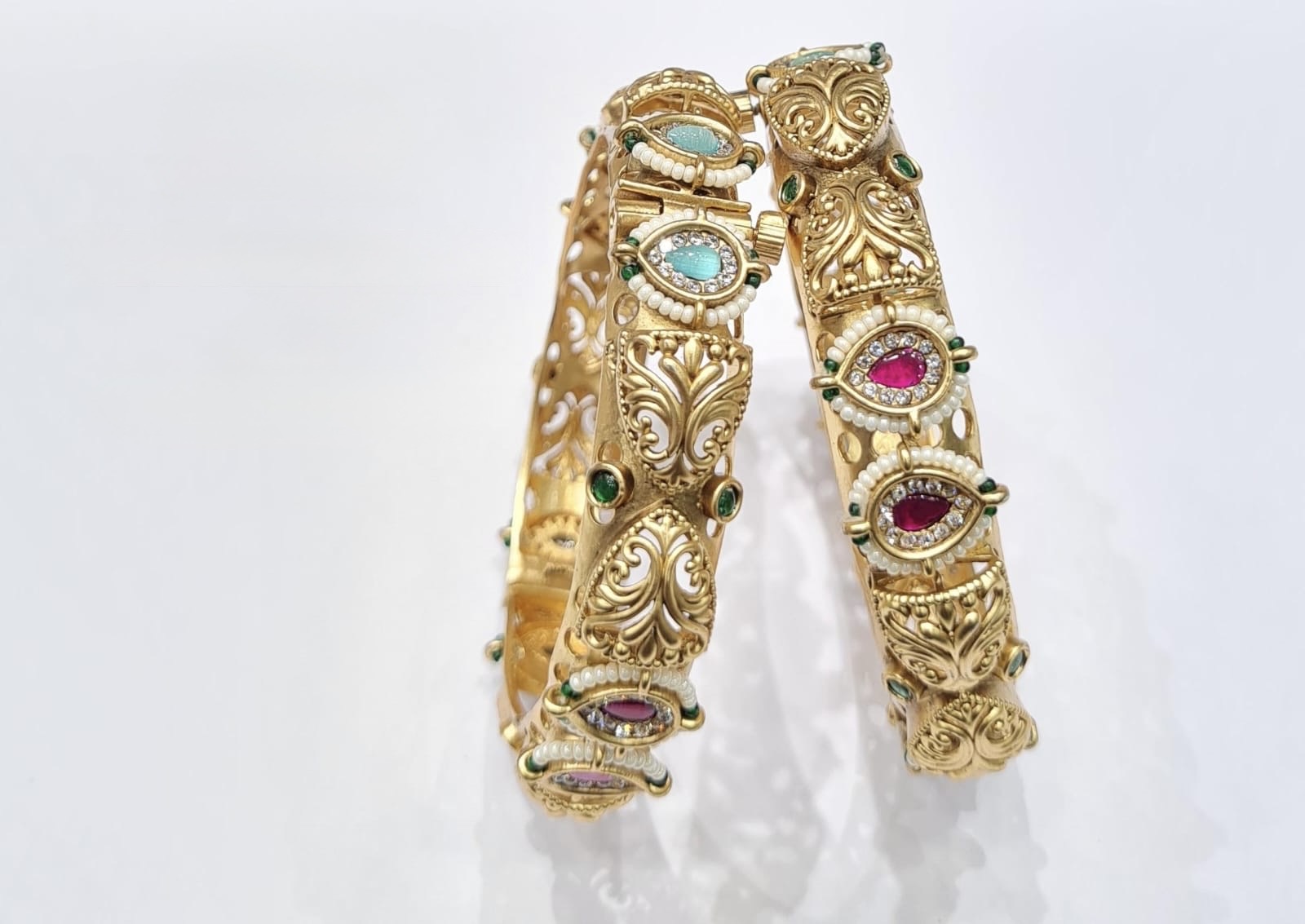 Heritage Bangles 08547