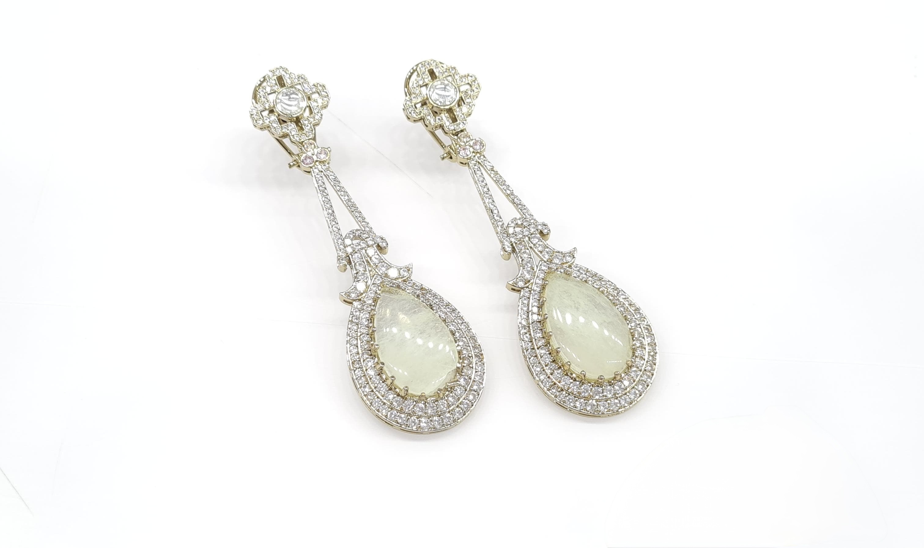 Sabyasachi Earrings 08445 - 10