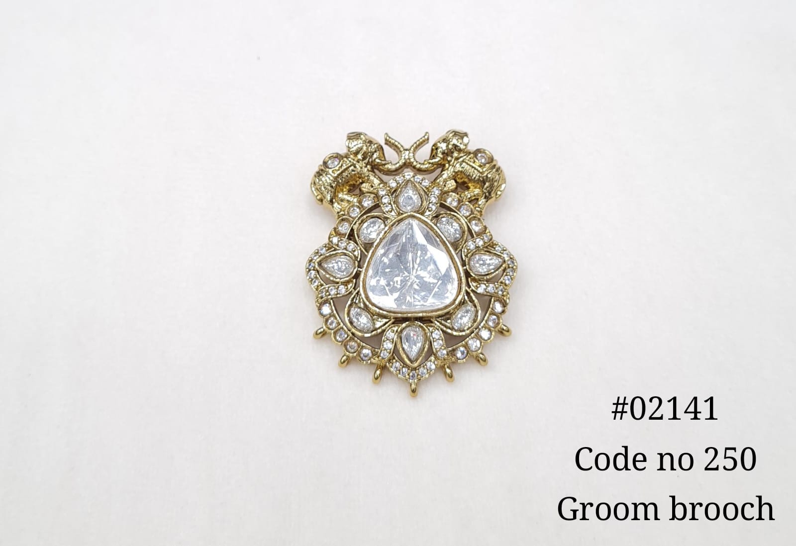 Kundan brooch 02141 - 3