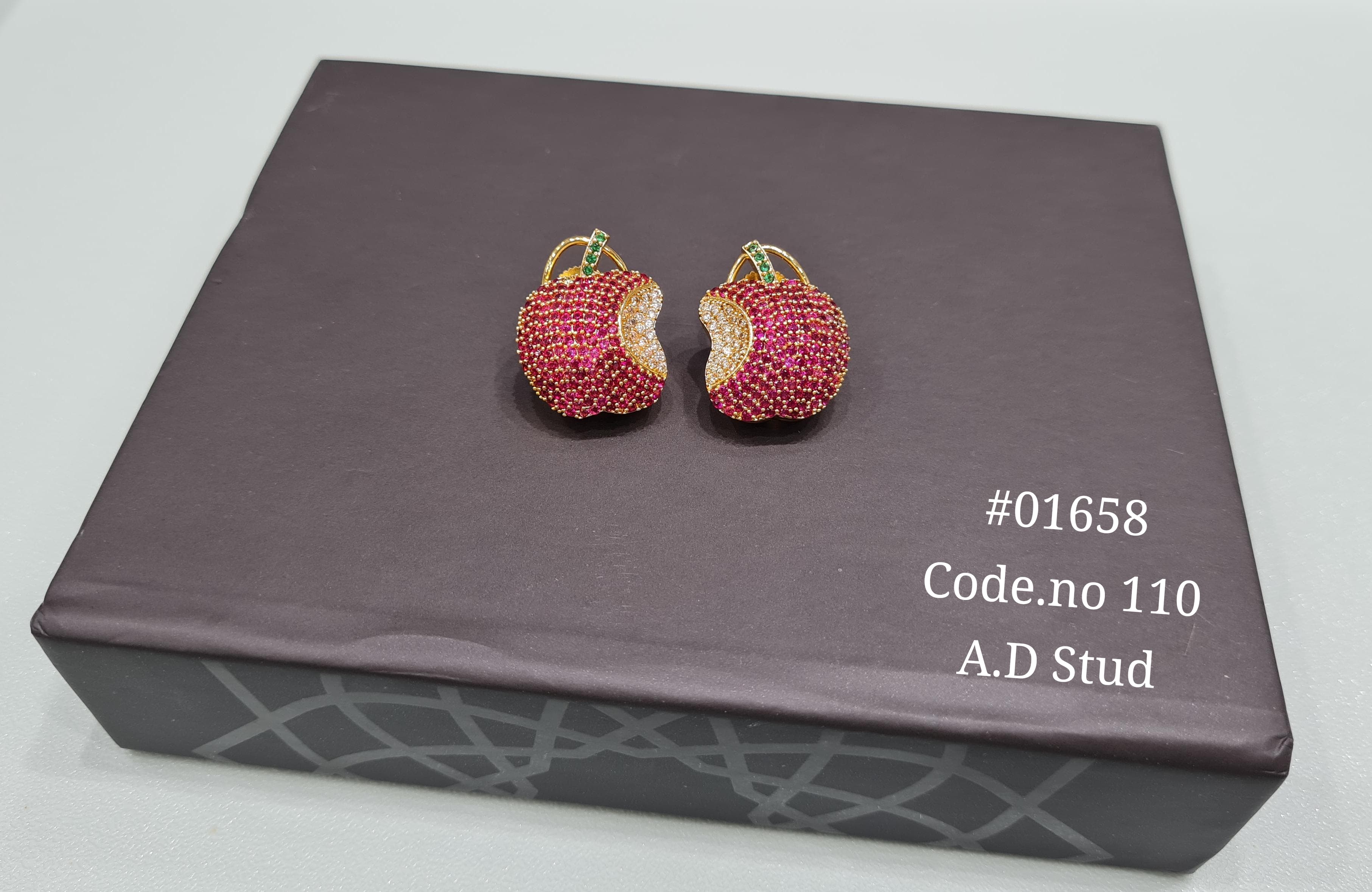 Cz apple Studs 01658