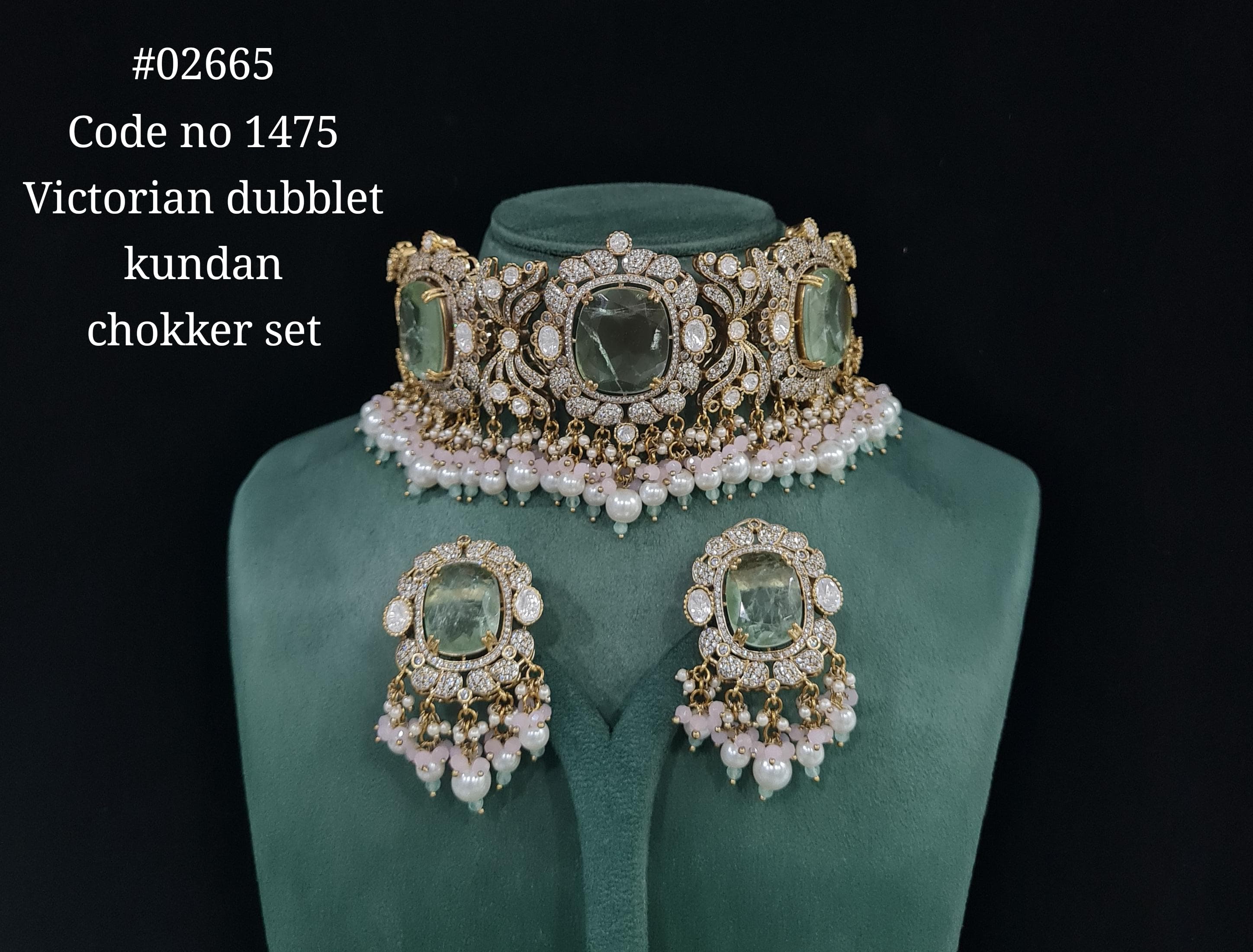 Victorian Kundan Choker 02665 - 11