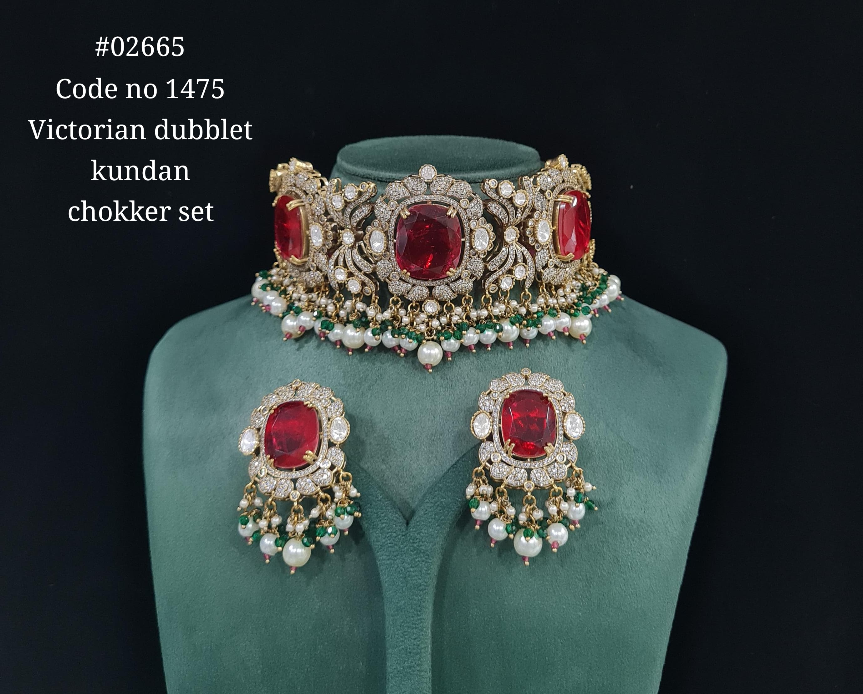 Victorian Kundan Choker 02665 - 4