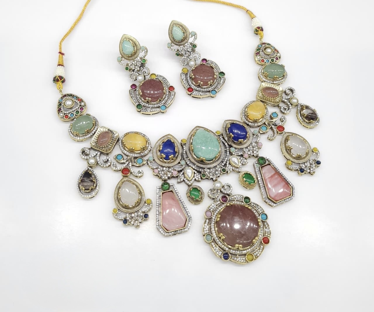 Sabyasachi Necklace 07703 - 2