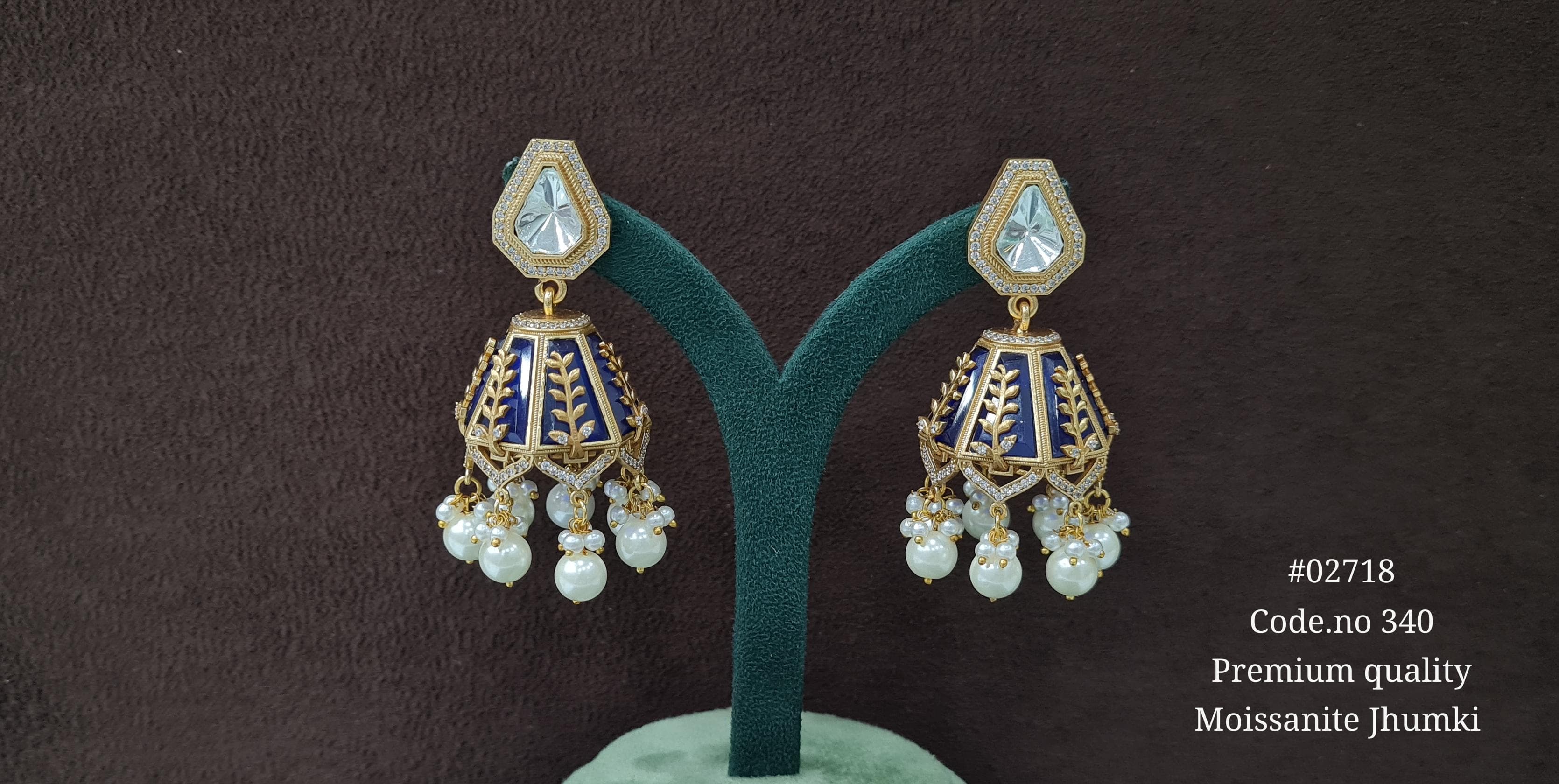 Kundan Jhumka 02718 - 9
