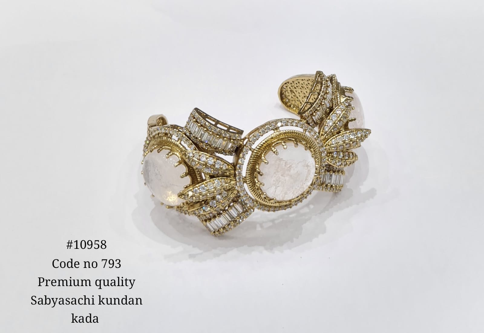 Sabyasachi Kada 10958 - 7