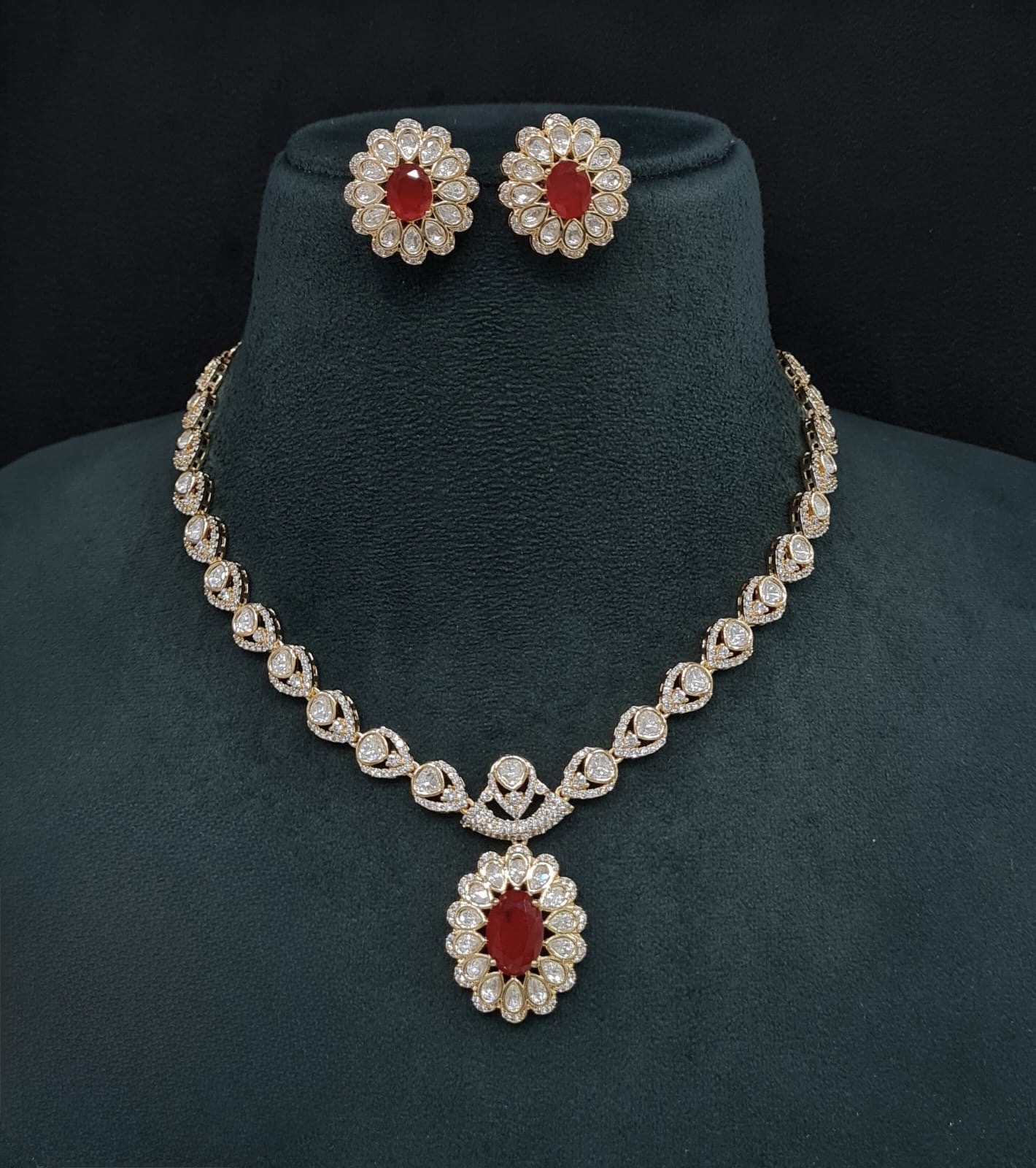 Kundan Necklace 09266 - 3