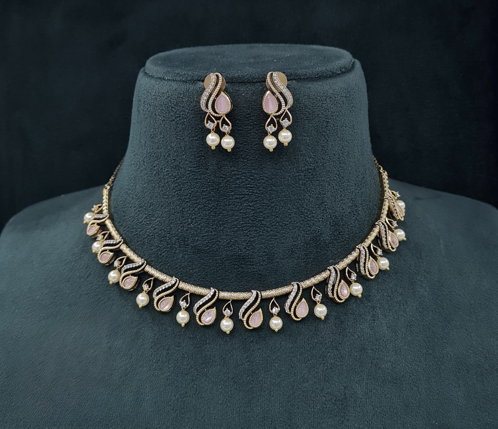 Kundan Necklace 06215 - 3