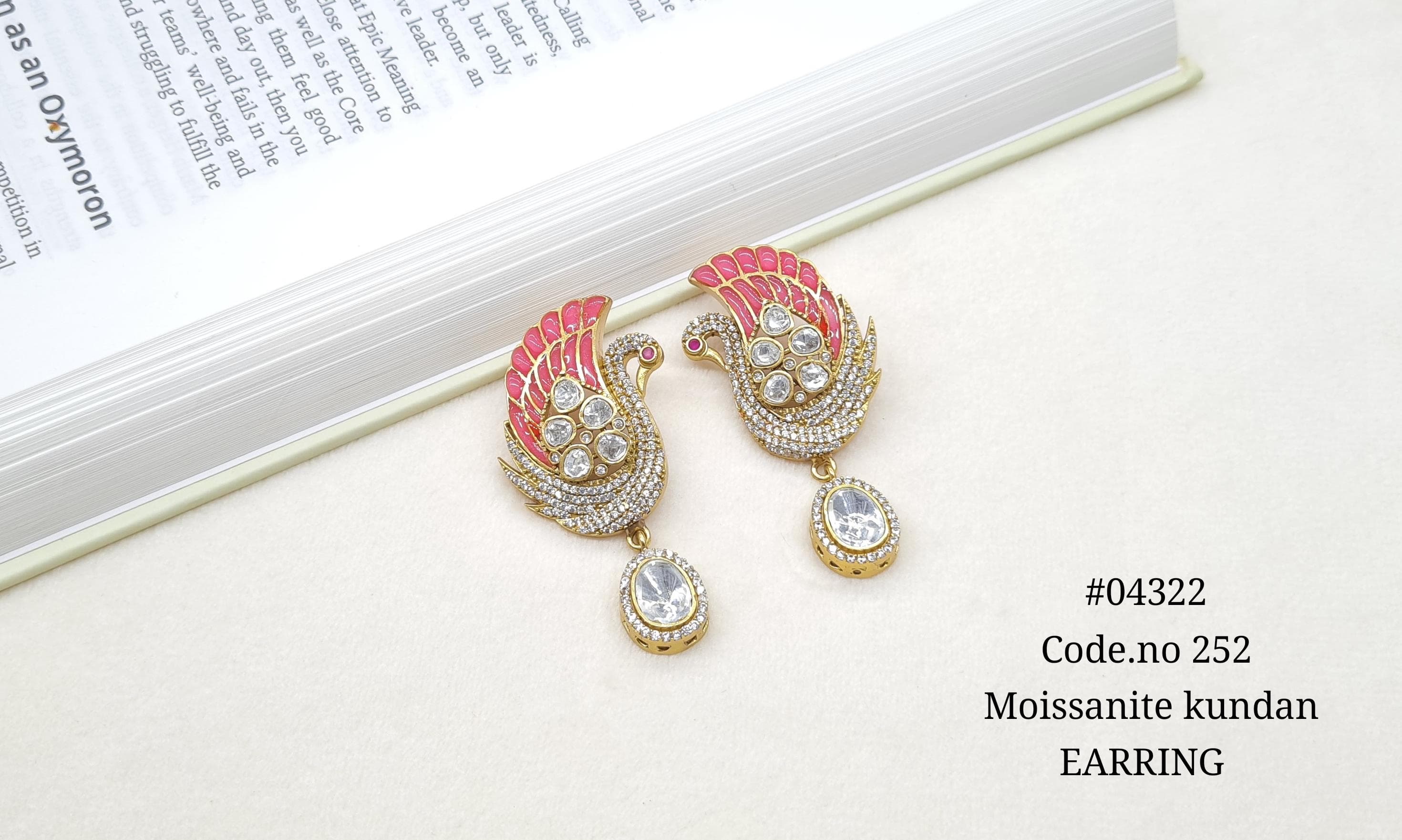 Kundan Earring 04322 - 11
