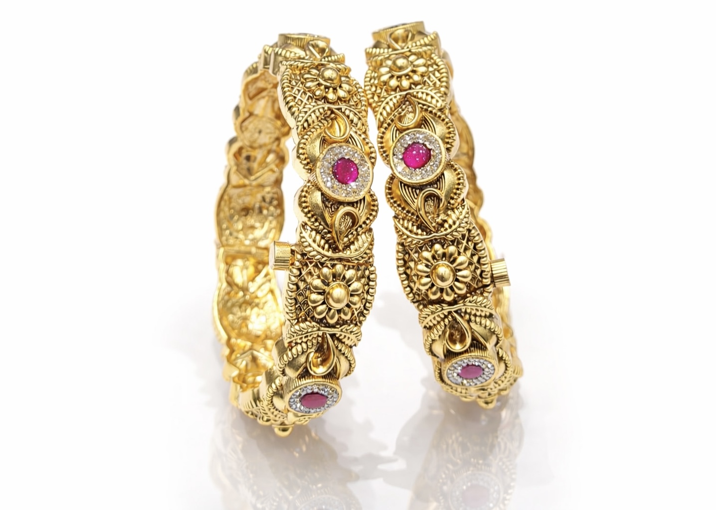 Heritage Bangles 06352