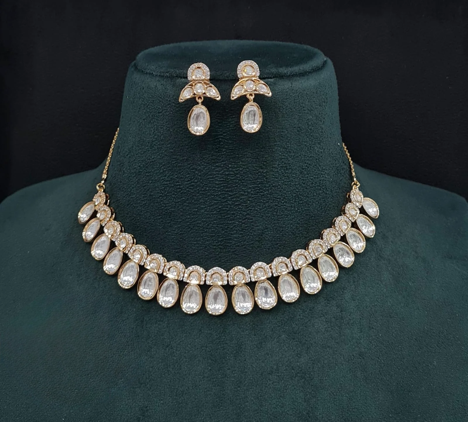 Kundan Necklace 08994 - 2