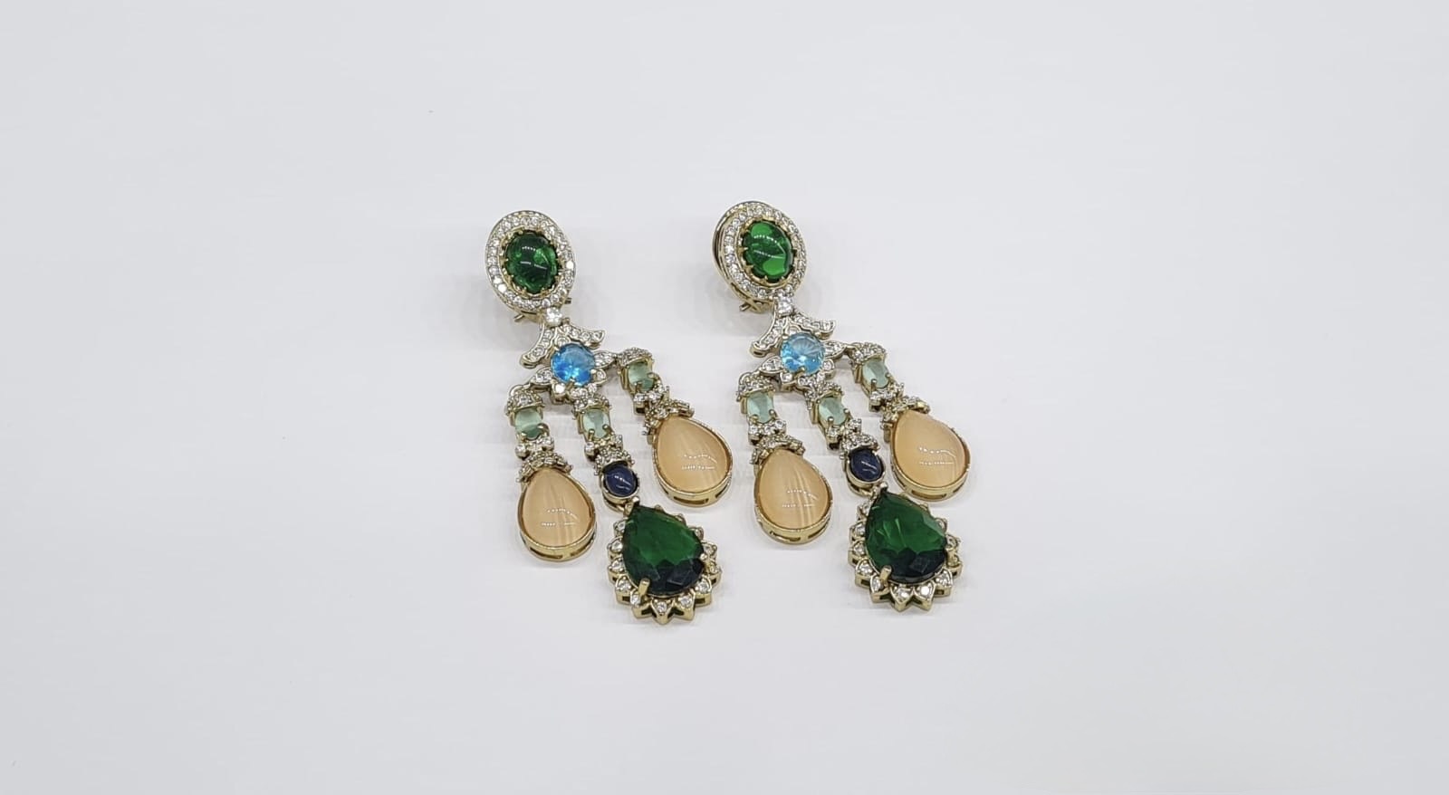 Sabyasachi Earrings 04076 - 10