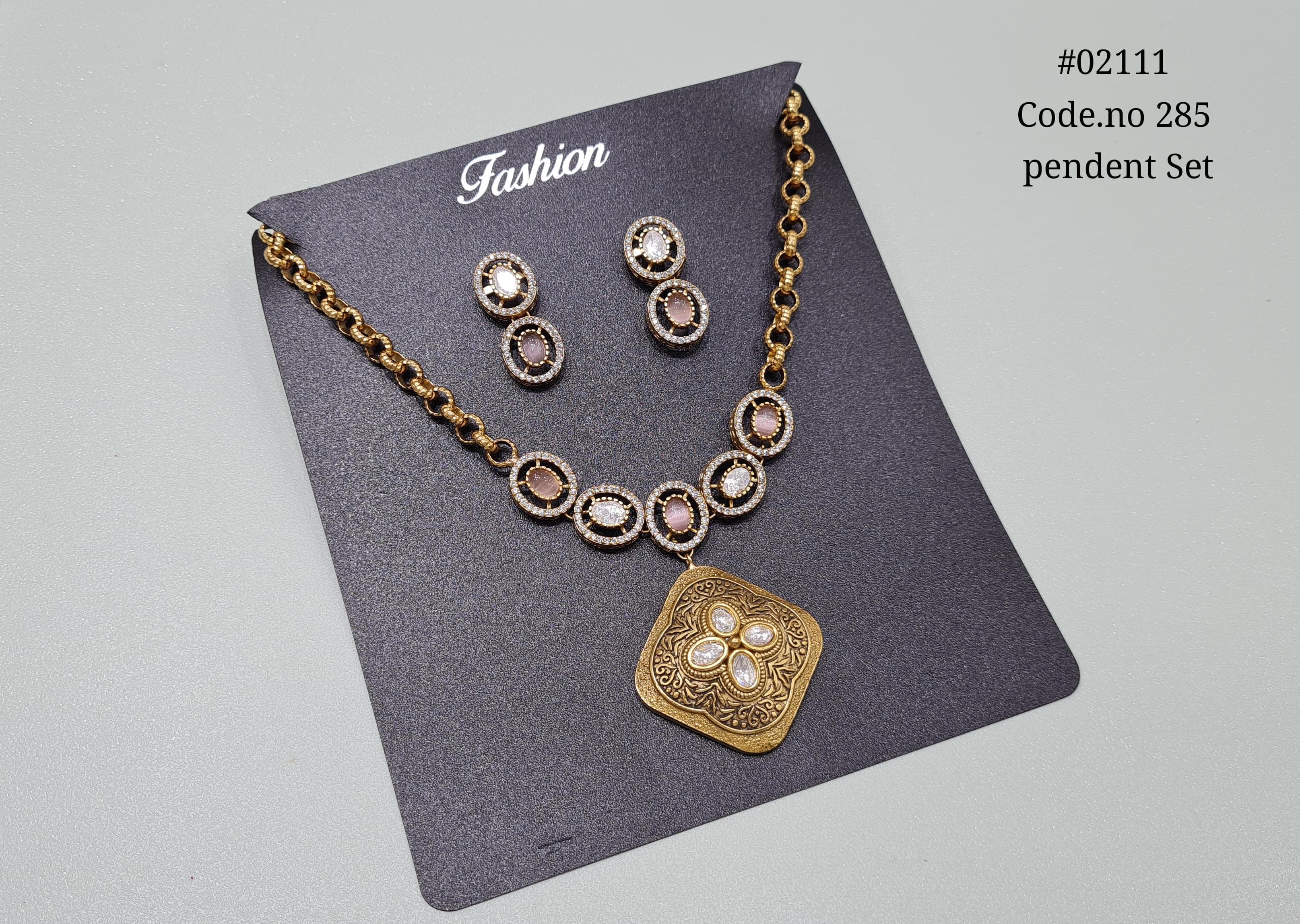 Chain pendant set 02111 - 4