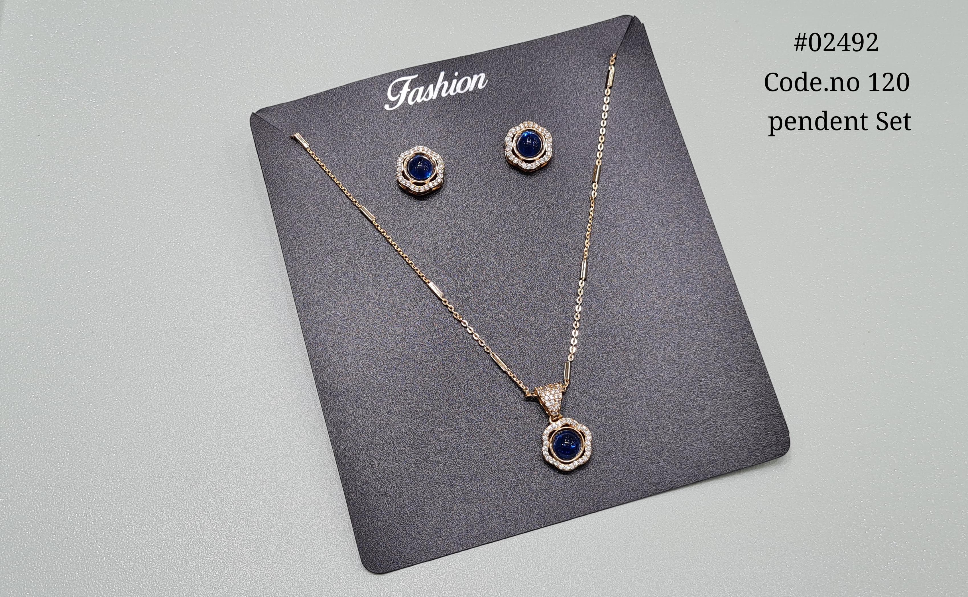 Kundan Pendant 02492 - 3