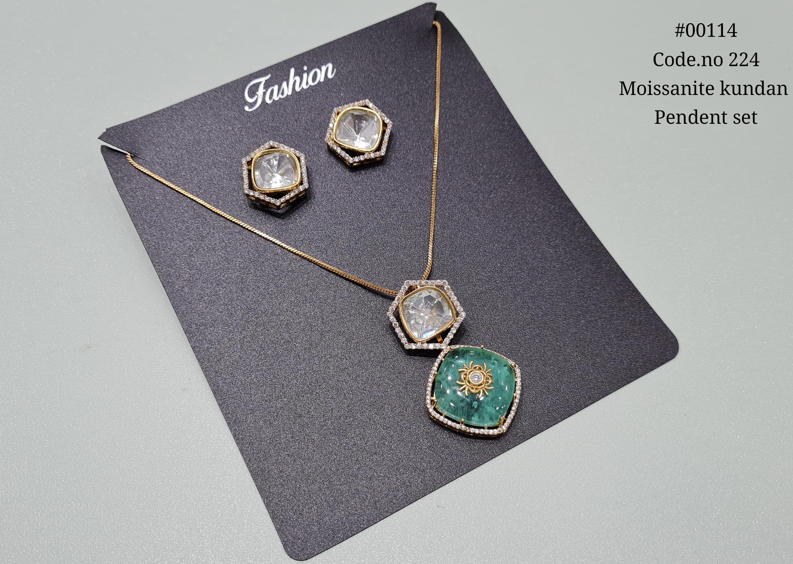 Kundan Pendant set 00114 - 6