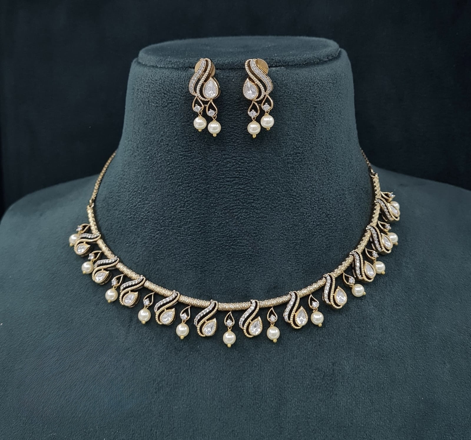 Kundan Necklace 06215 - 5