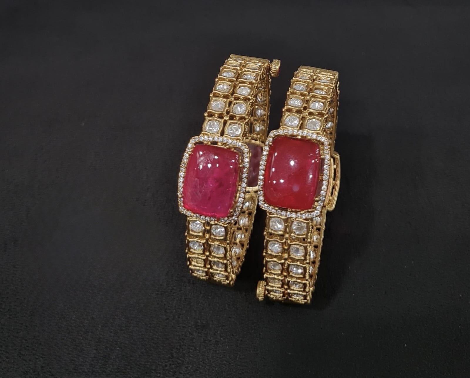 Kundan bangles 00133