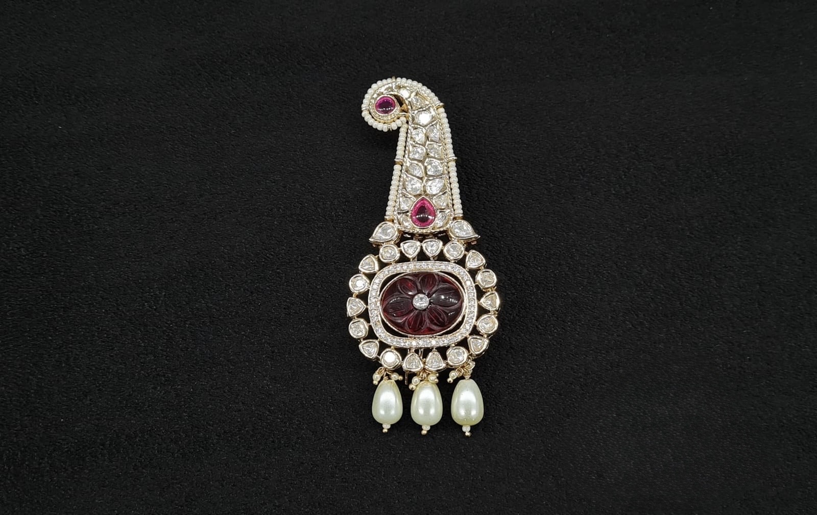 Kundan Kalgi 10320 - 2