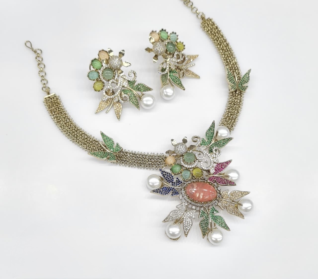 Sabyasachi Necklace 08660 - 2