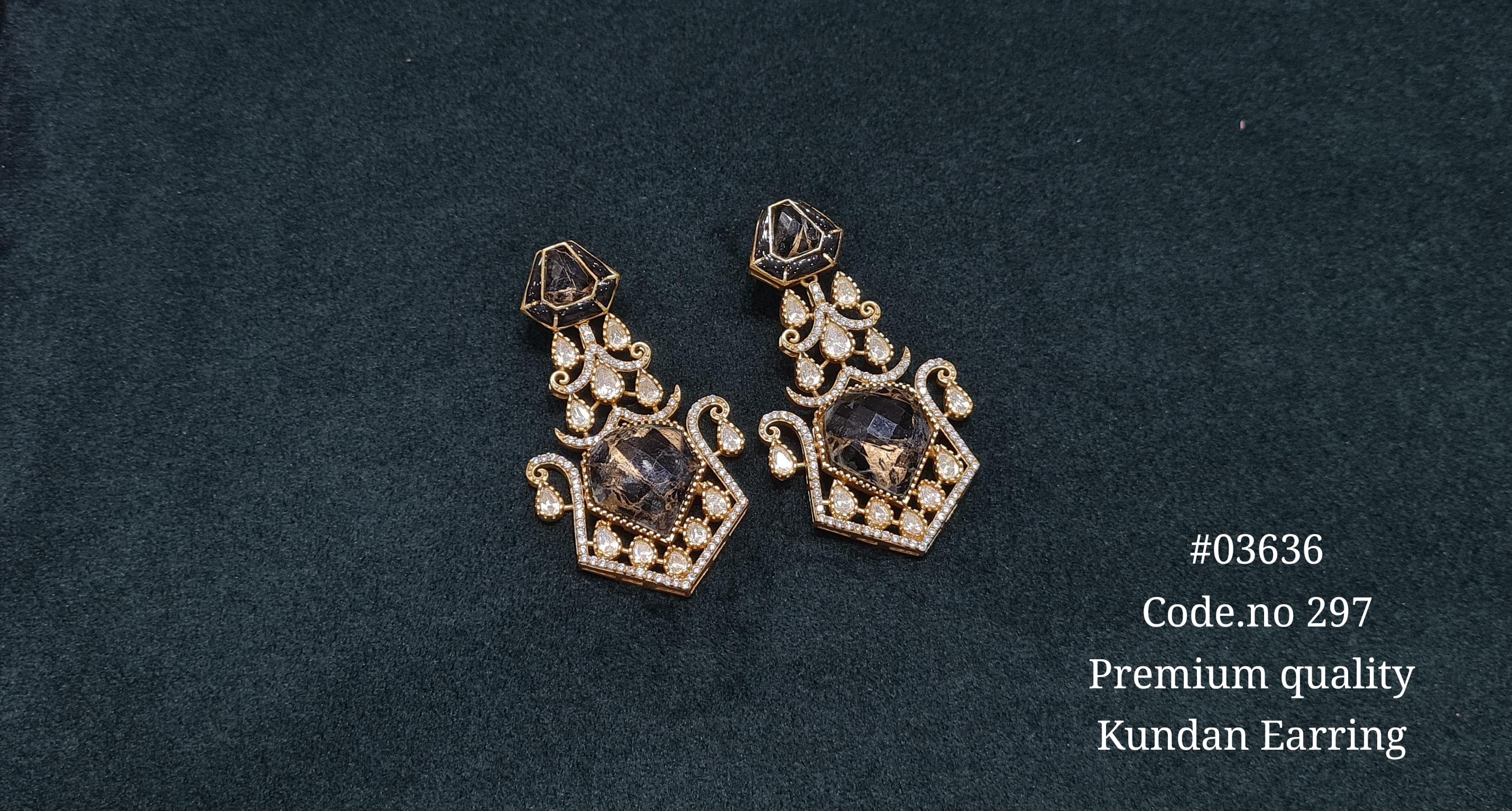 Kundan Earrings 03636 - 7