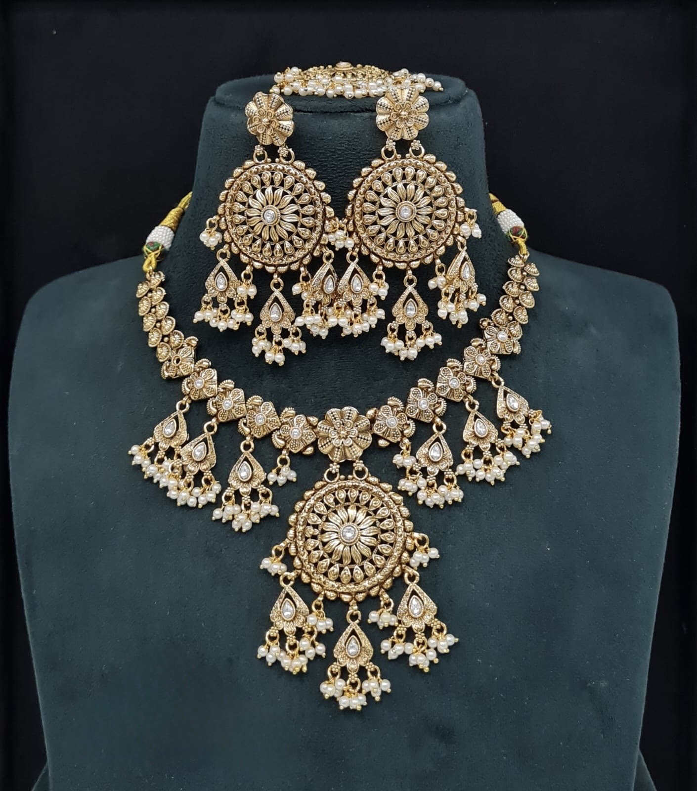 Antique Necklace 10702 - 2