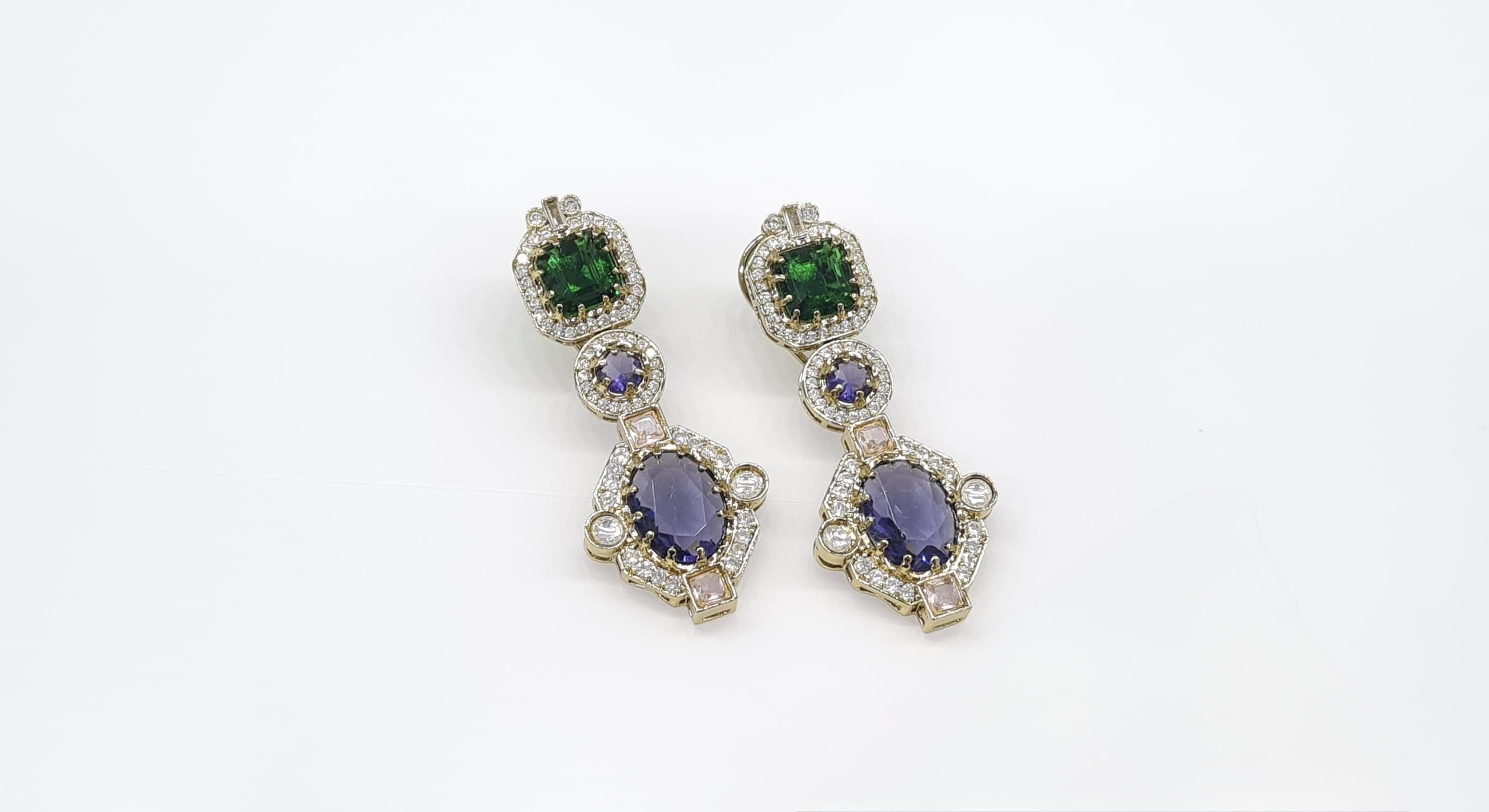 Sabyasachi Earrings 09399 - 8