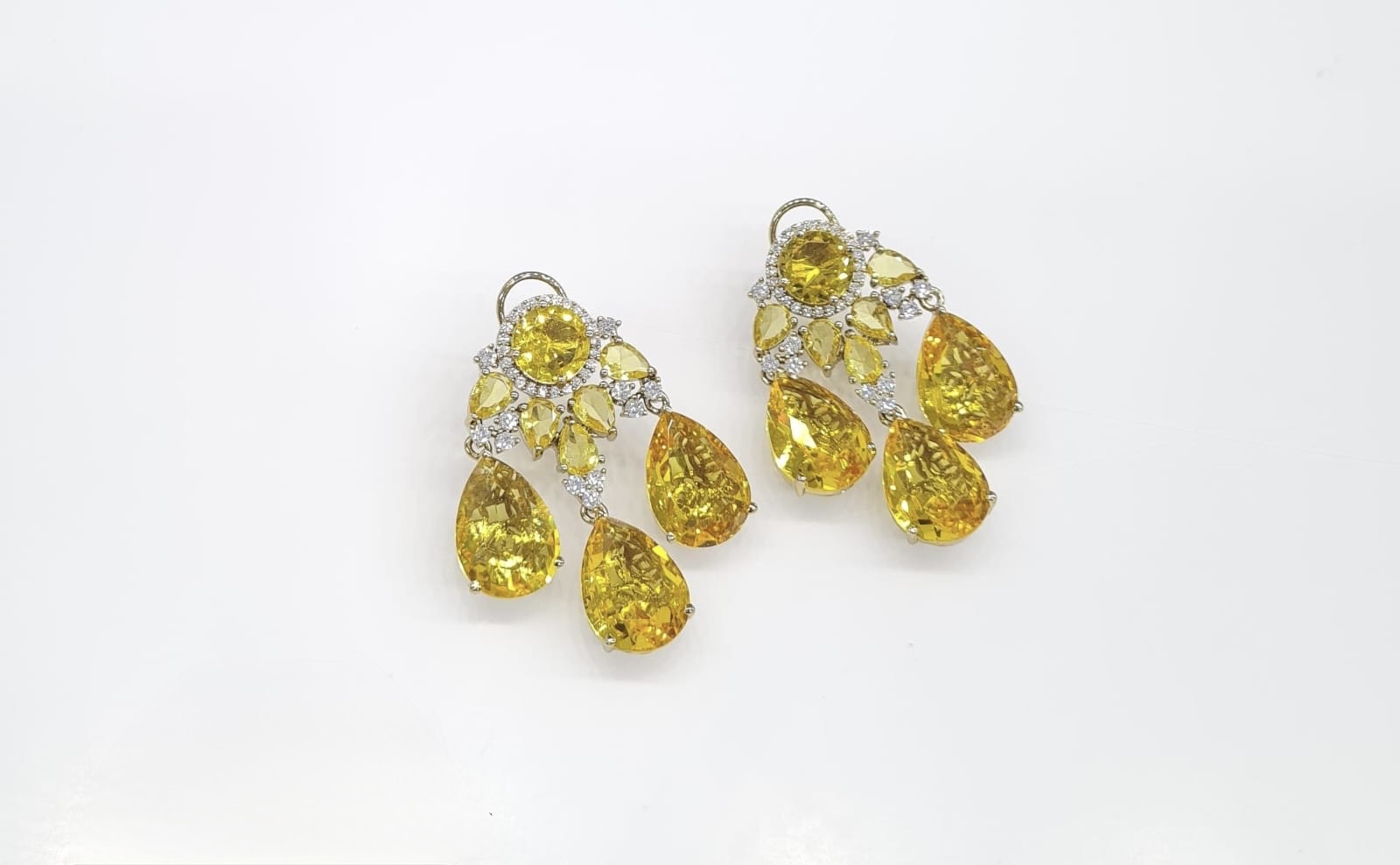 Sabyasachi Earrings 08734 - 4