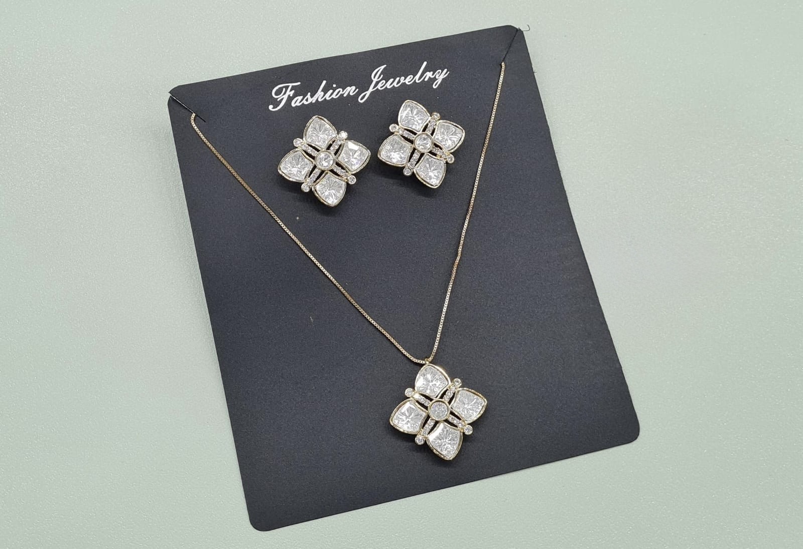 Moissanite Pendant 11429 - 2