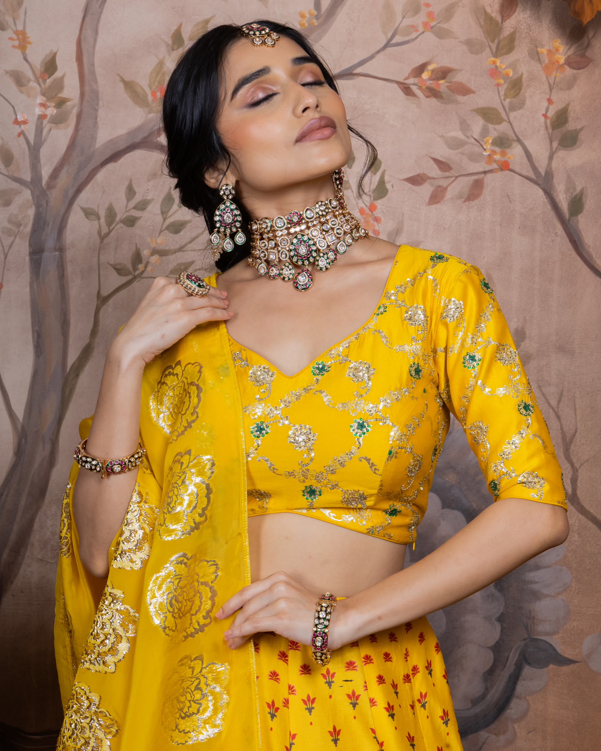 Kundan Necklace 07011 - 4