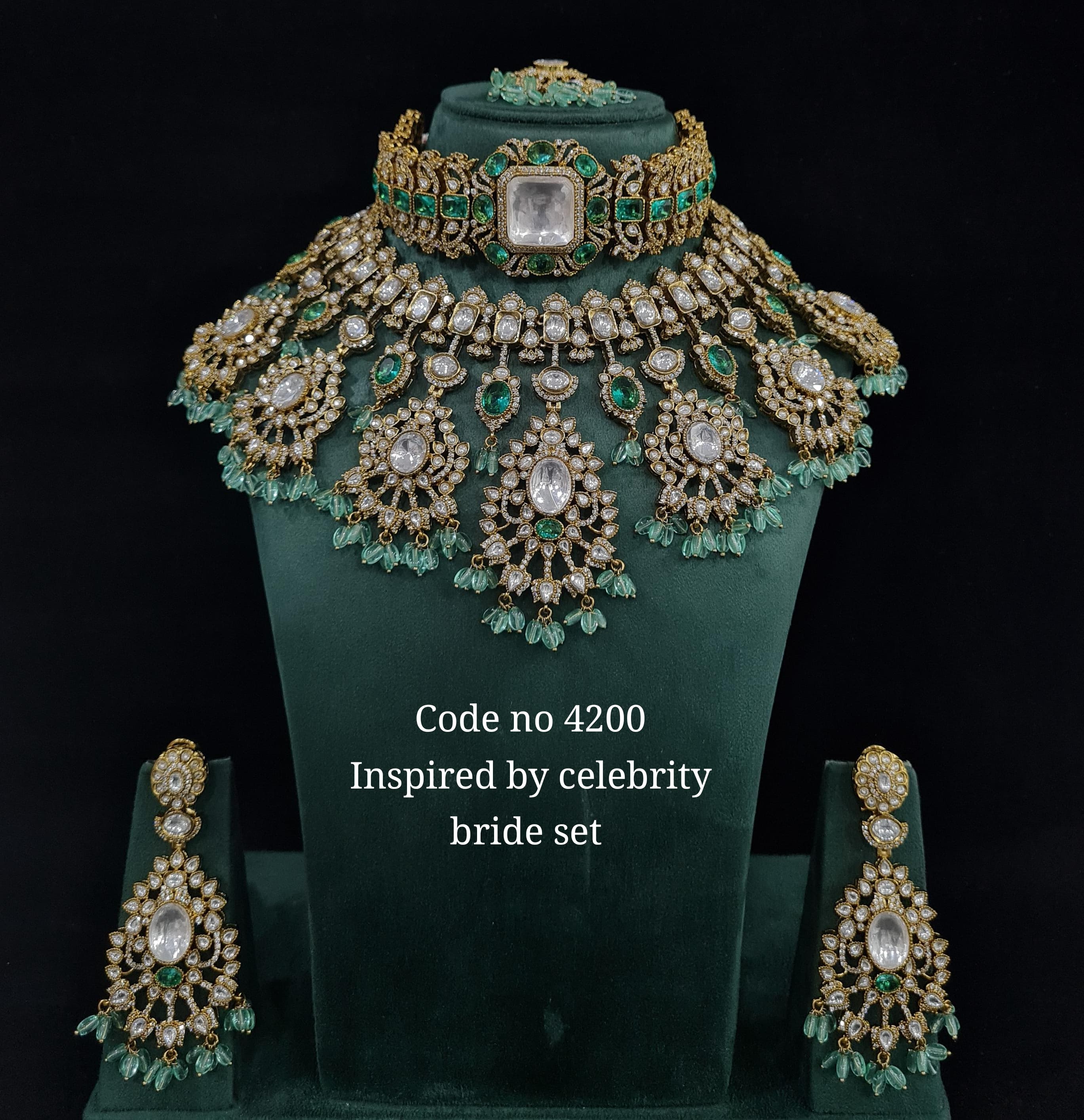 Kundan Bride Set 01638 - 4