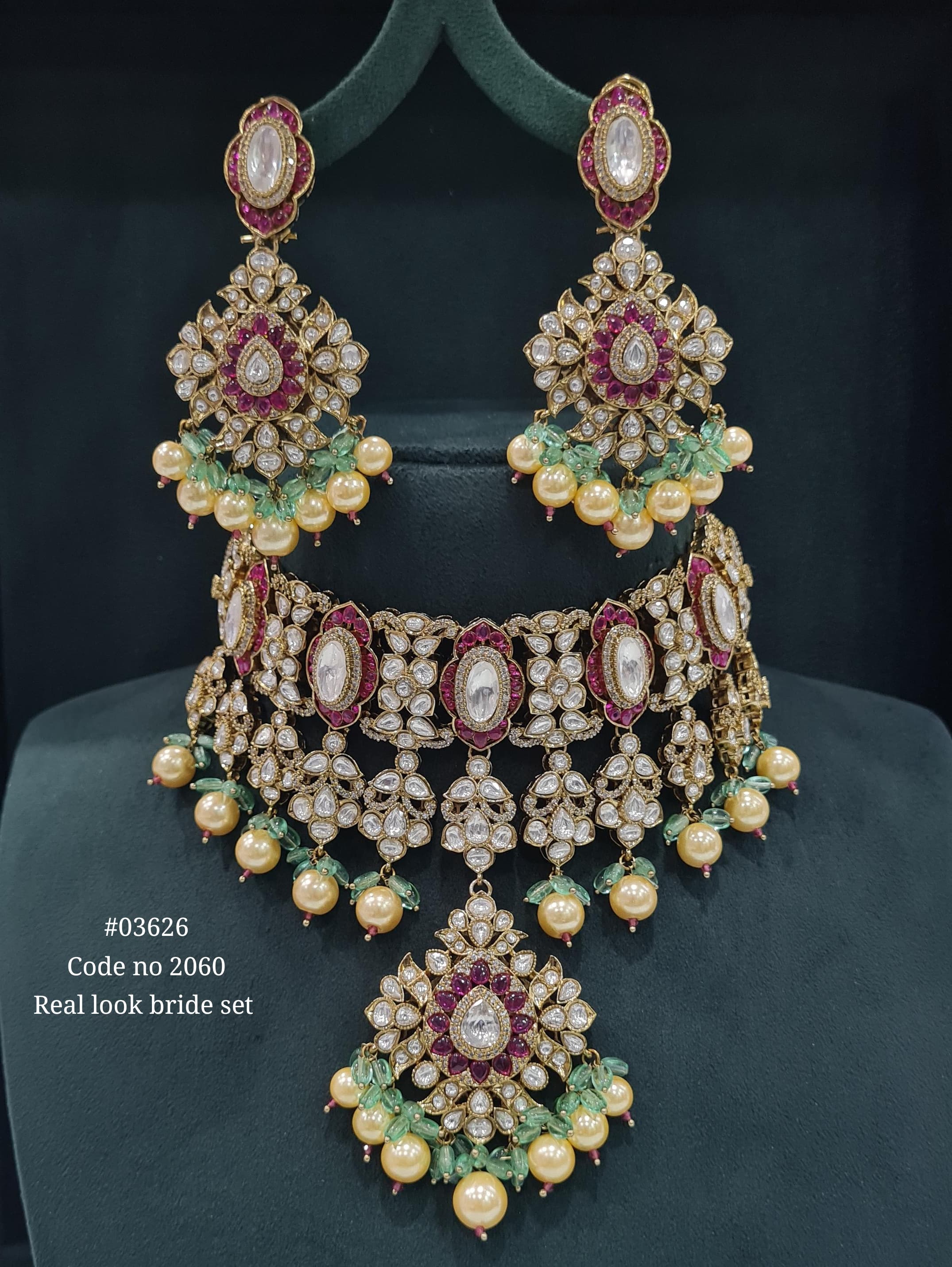 Kundan Bride Set 03626 - 4