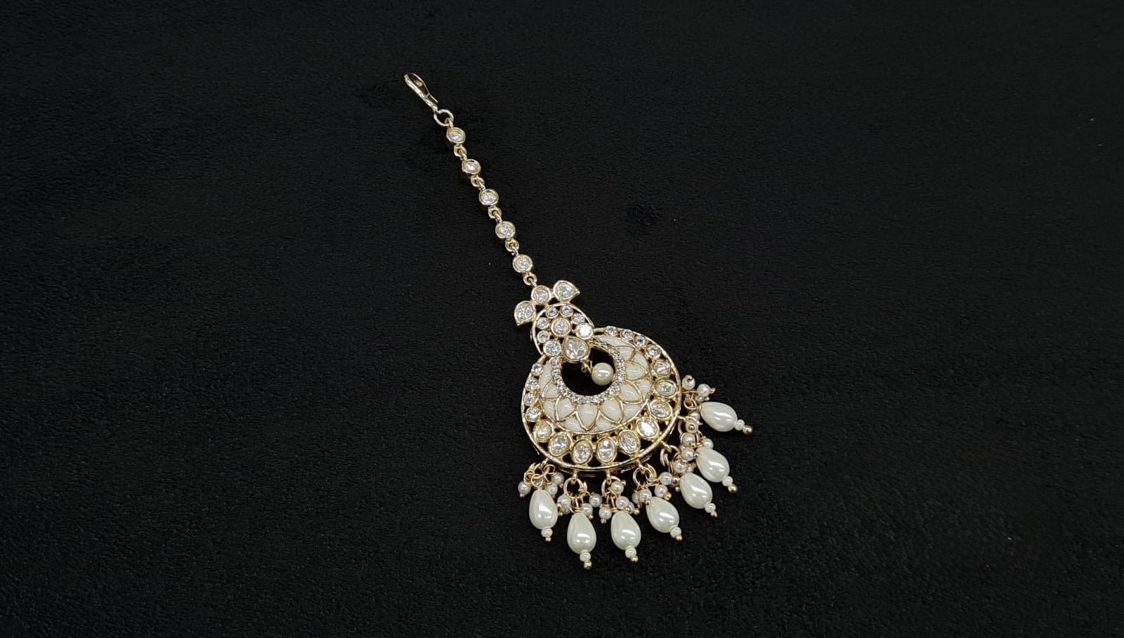 Kundan Tikka 10980 - 3